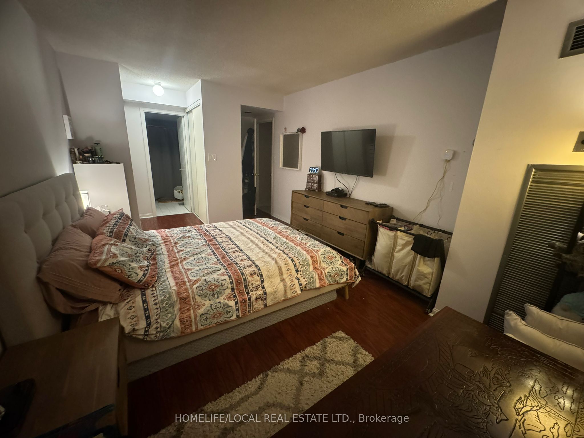 3 Hickory Tree Road #1402 Property Photo 10