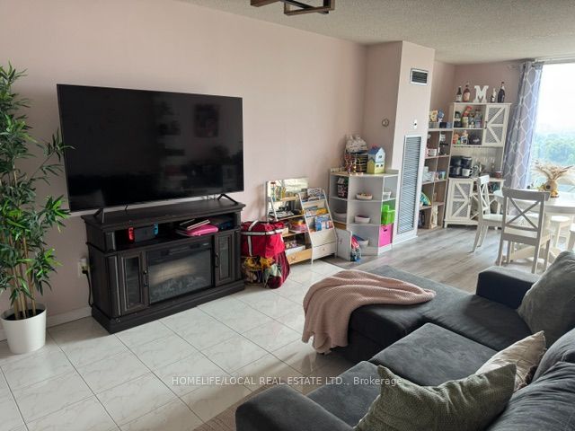 3 Hickory Tree Road #1402 Property Photo 15