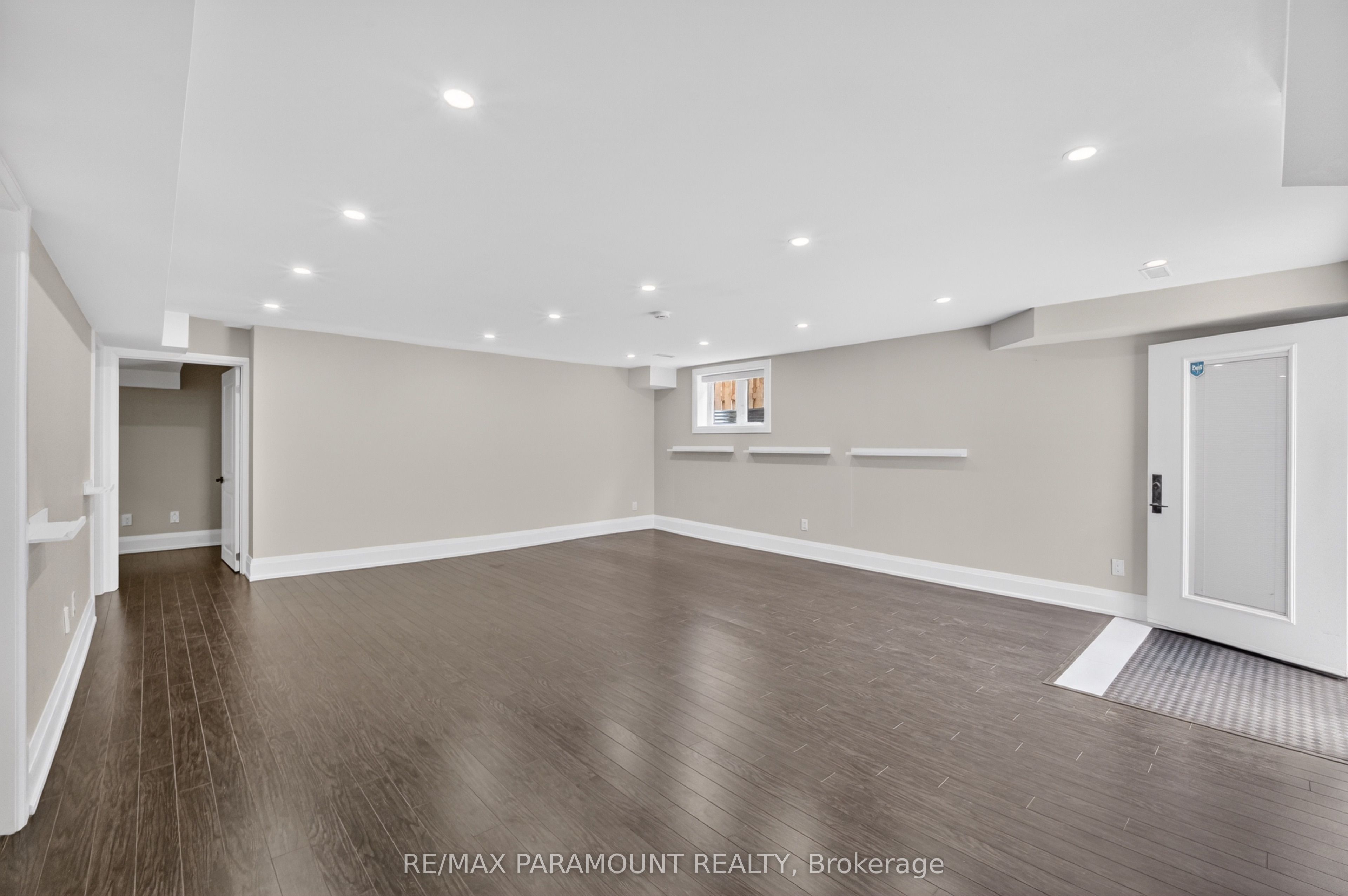 38 York Road Property Photo 5