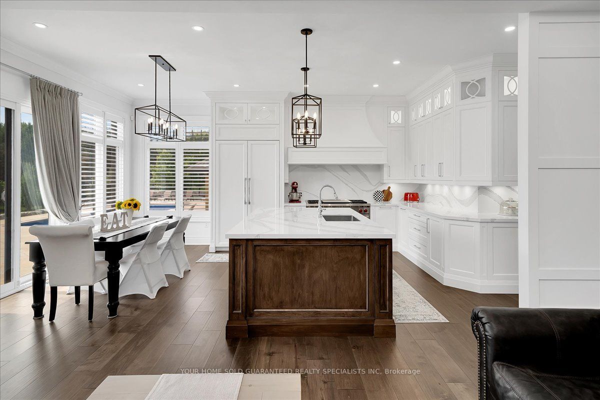 13 Doctor Reynar Road Property Photo 7