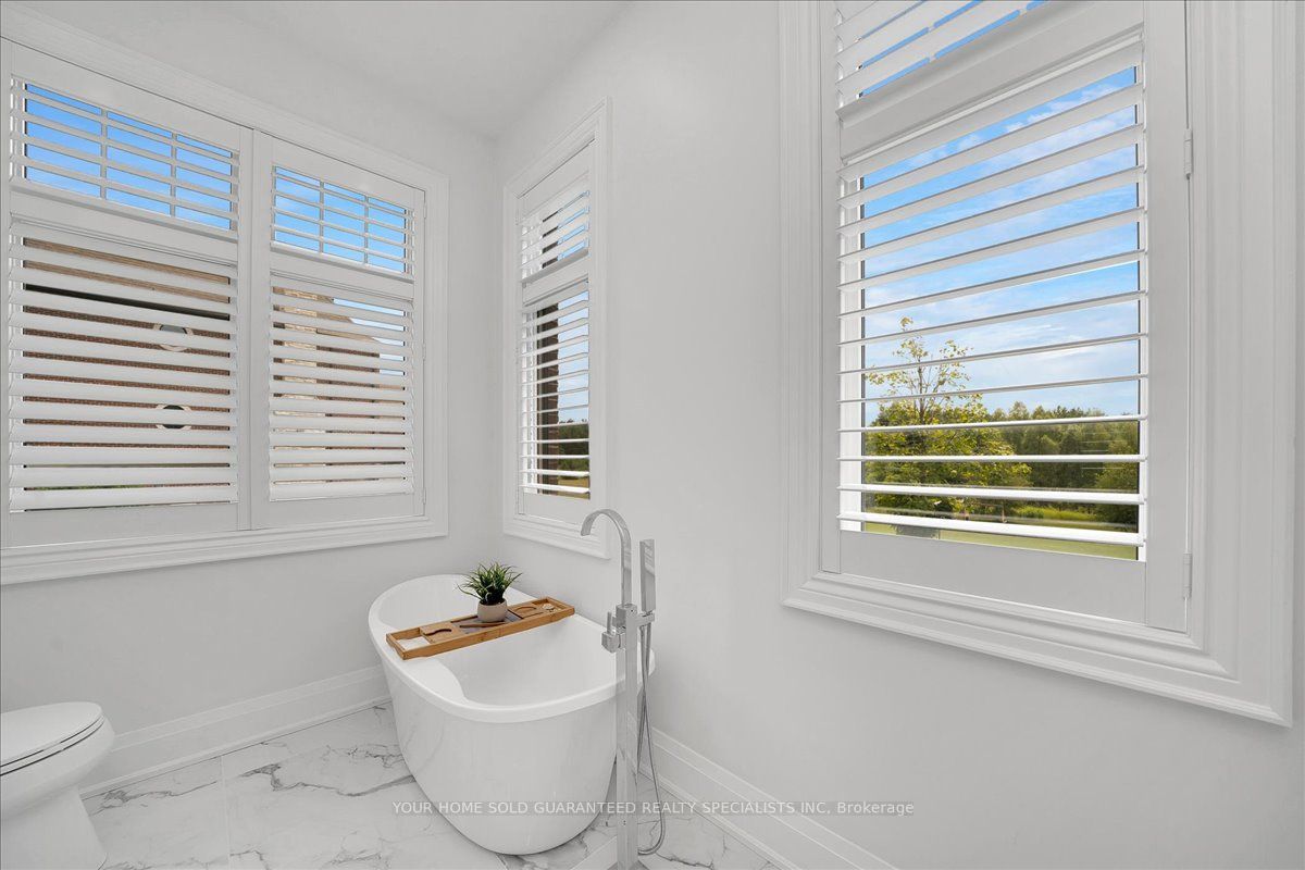 13 Doctor Reynar Road Property Photo 19