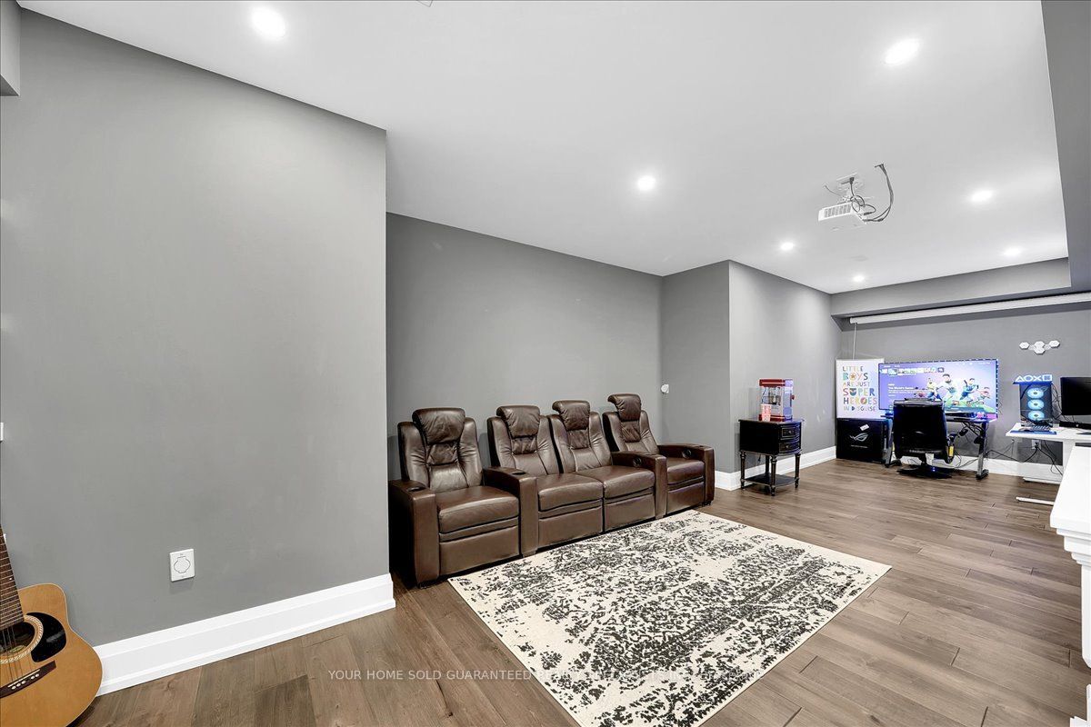 13 Doctor Reynar Road Property Photo 37