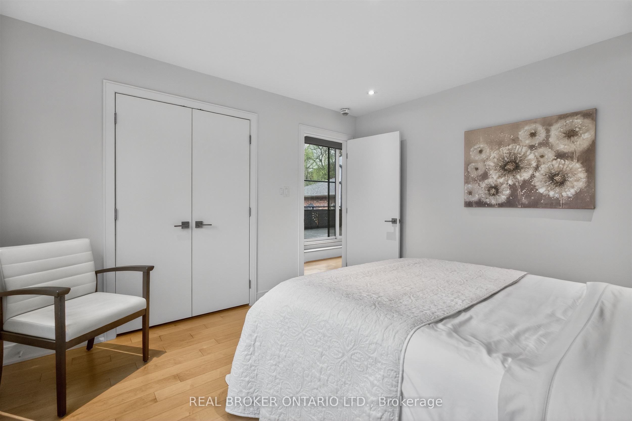 88 South Kingsway Way Property Photo 28