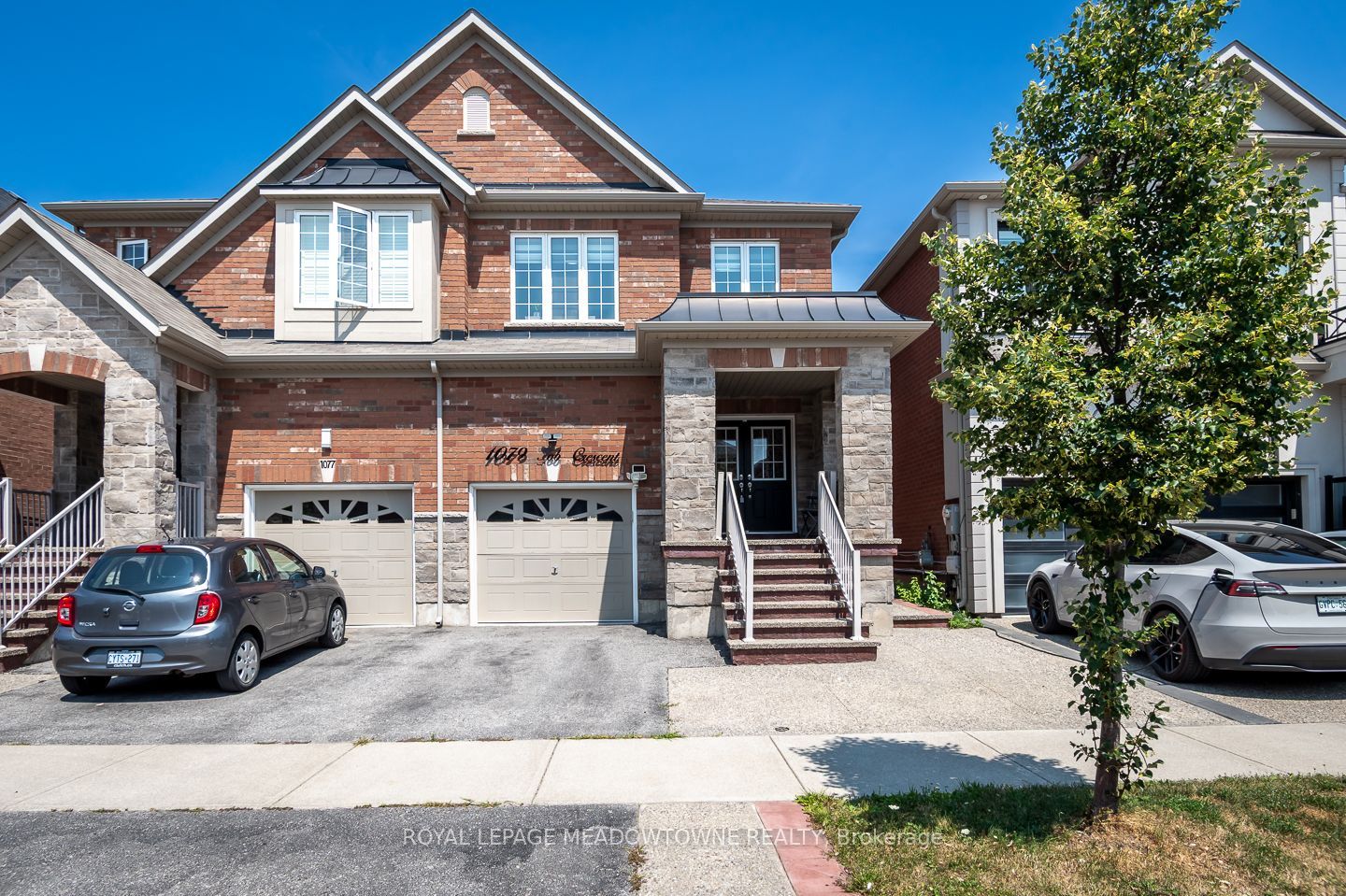 1079 Job Crescent Property Photo 2