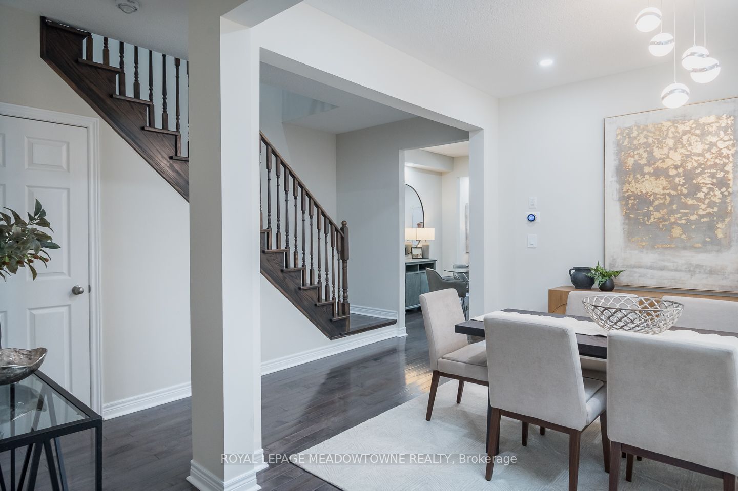 1079 Job Crescent Property Photo 6