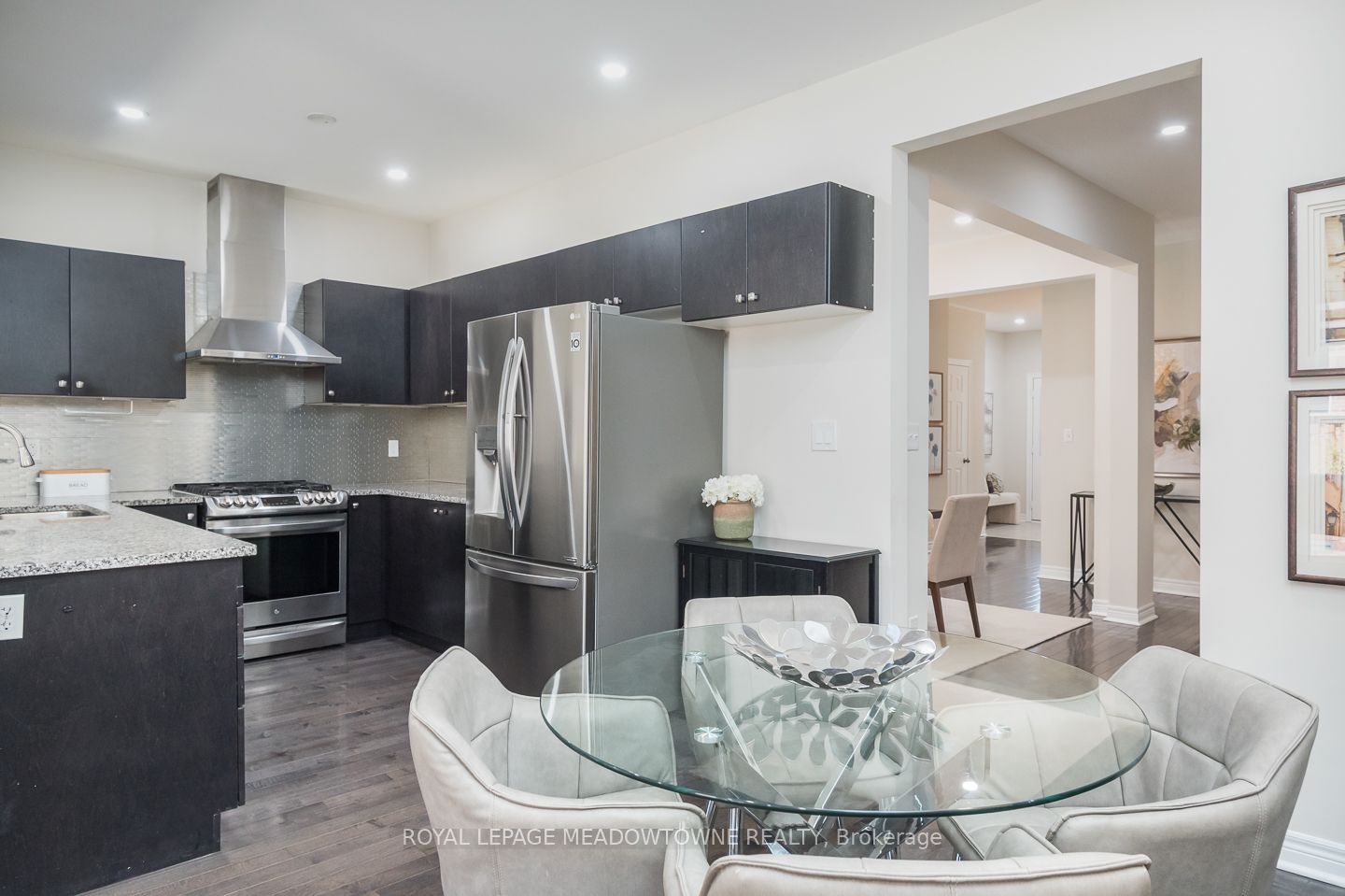 1079 Job Crescent Property Photo 16