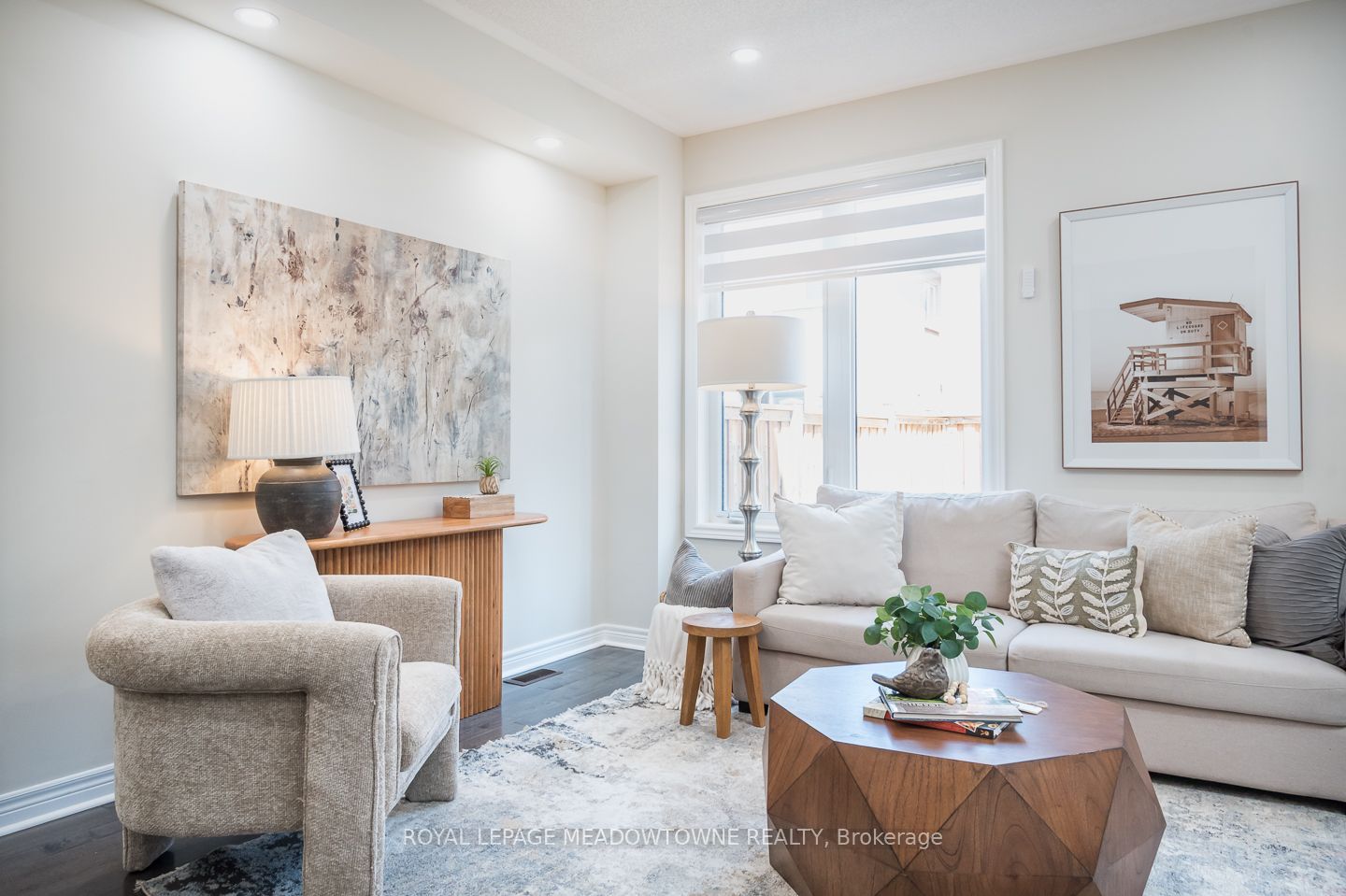 1079 Job Crescent Property Photo 17