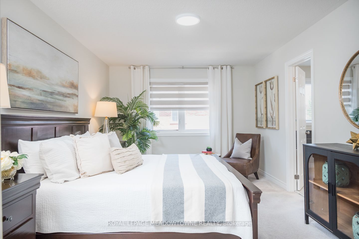 1079 Job Crescent Property Photo 32