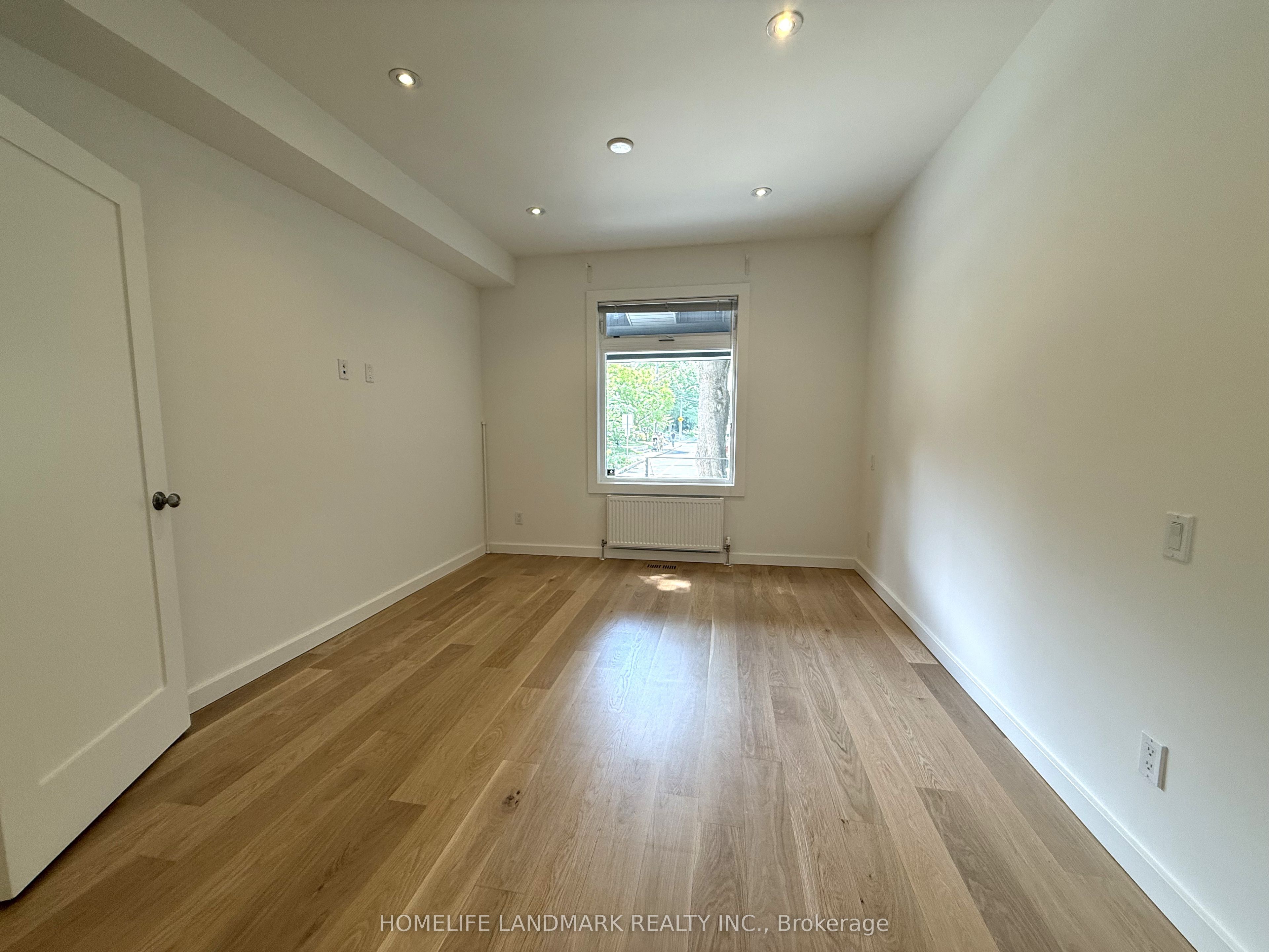 1-80 Rockwell Avenue Property Photo 6
