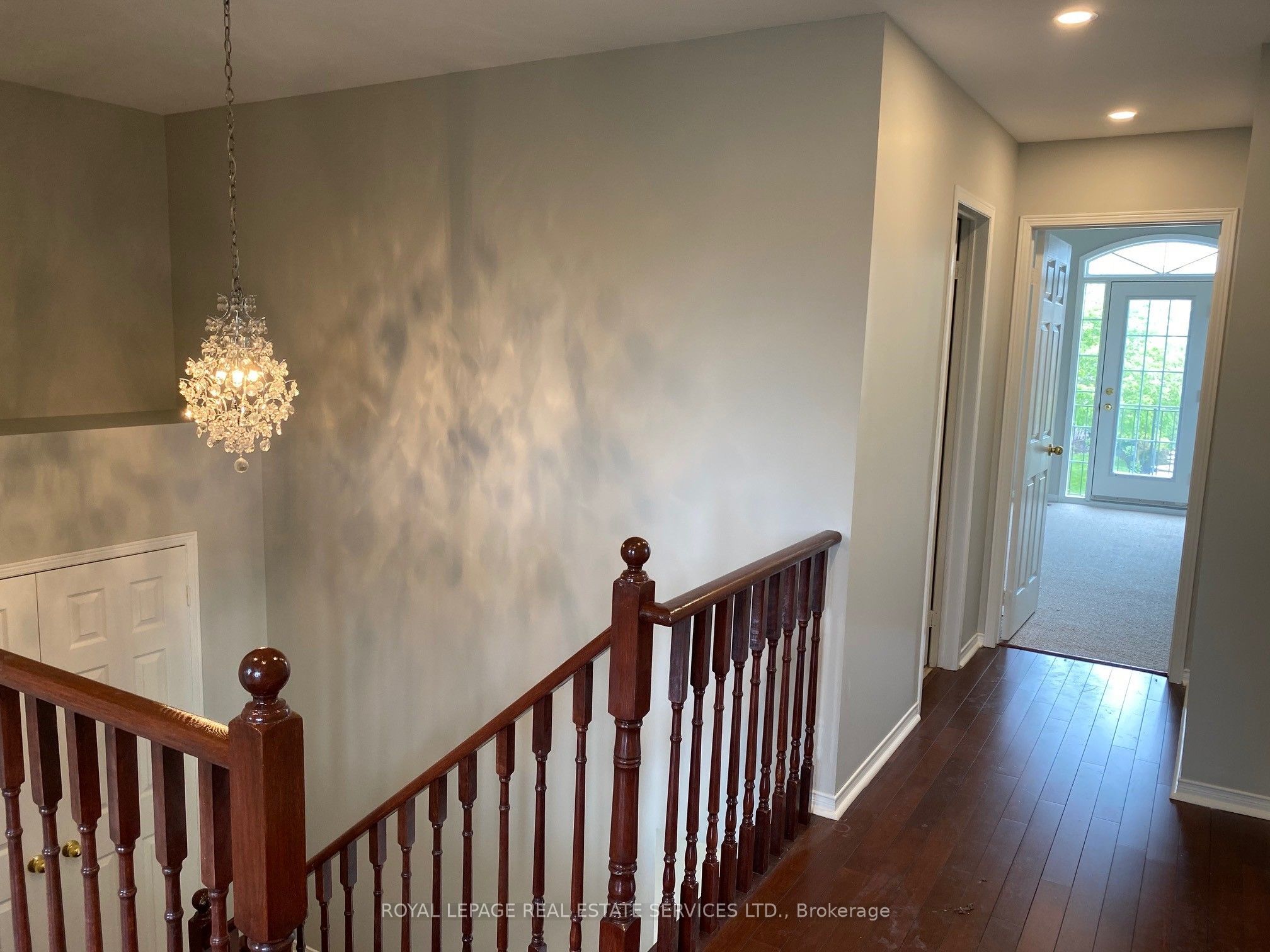 2362 Woodridge Way Property Photo 8