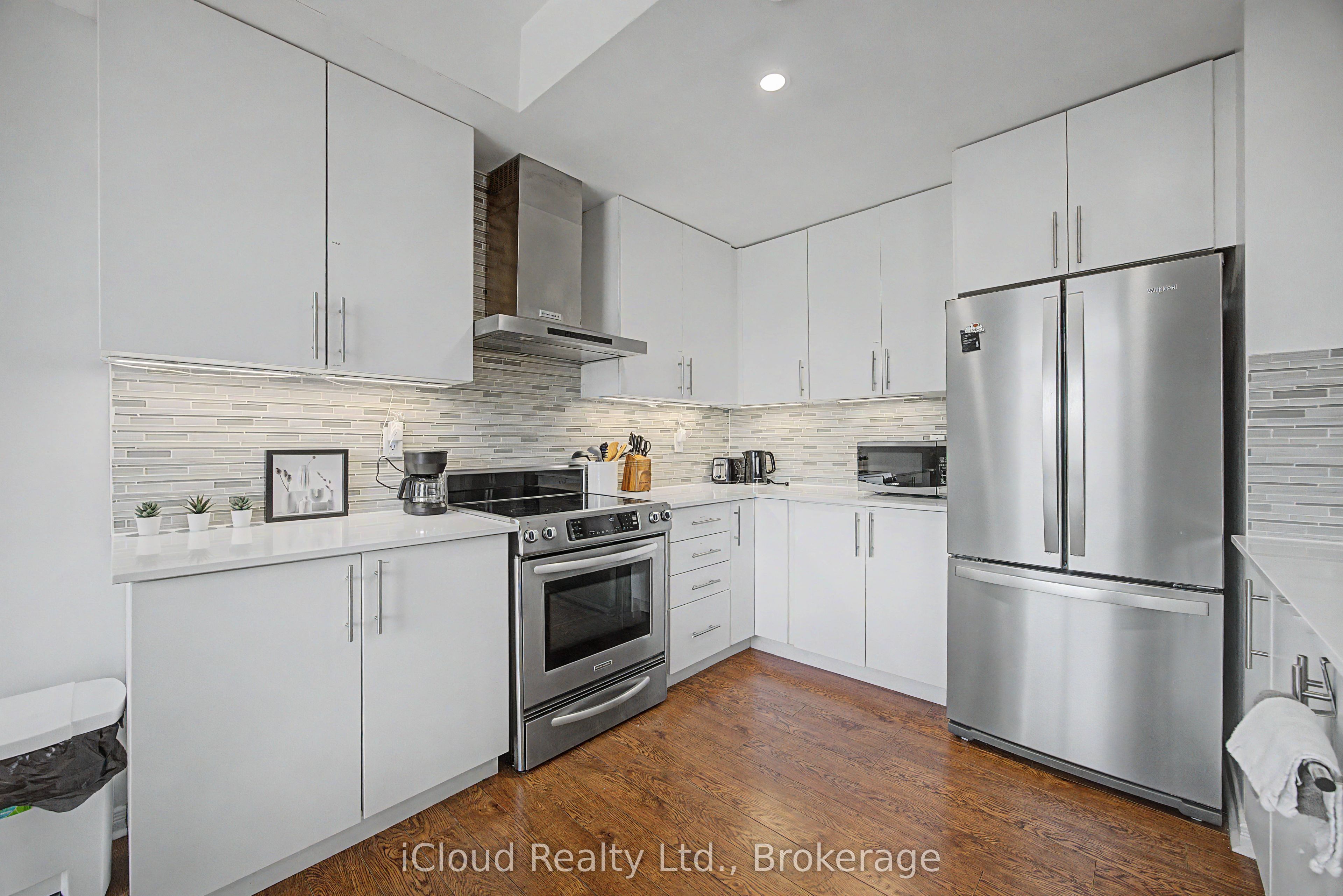 180 Howden Boulevard 6 Property Photo 6