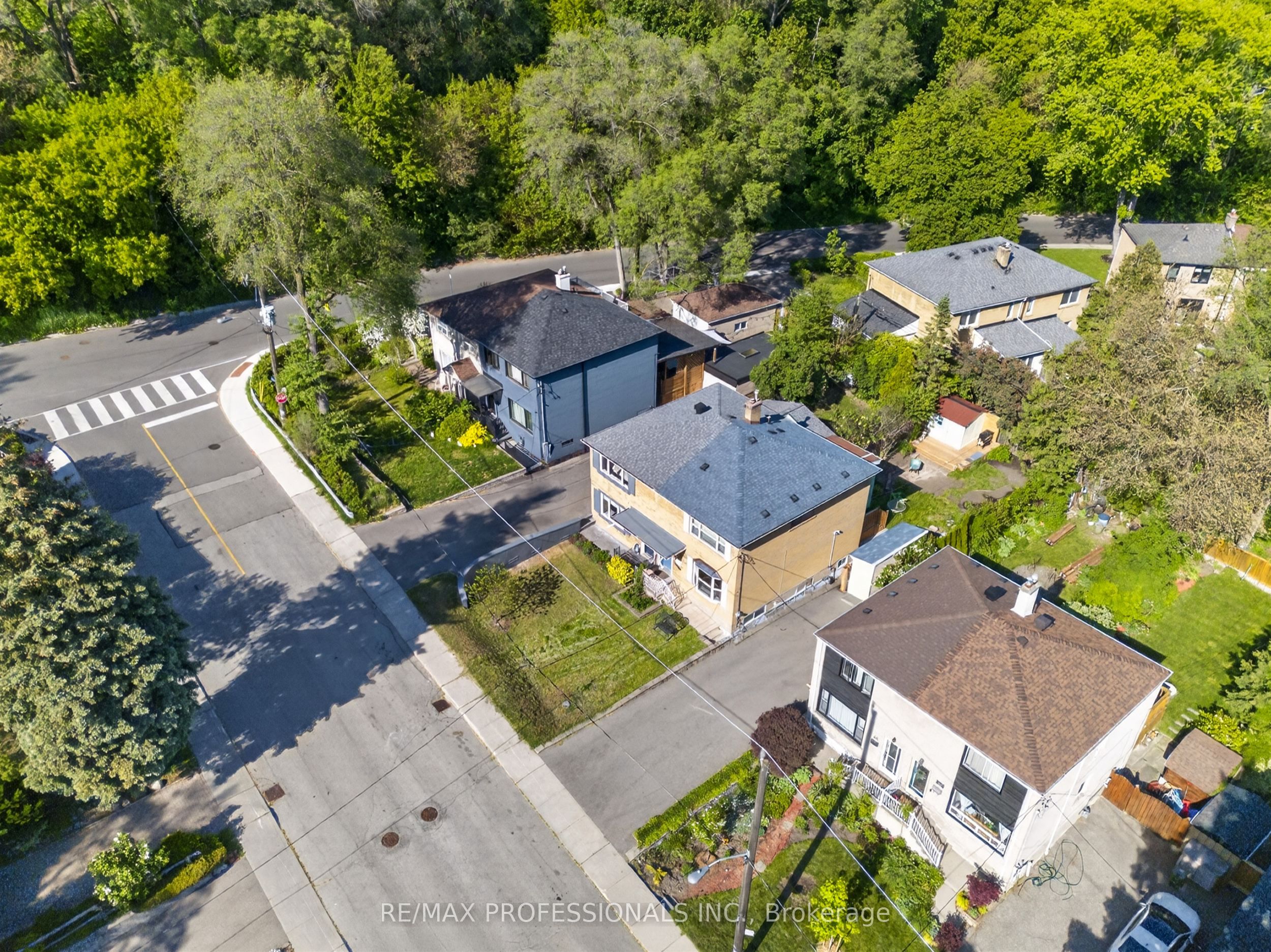 69 Skylark Road Property Photo 1