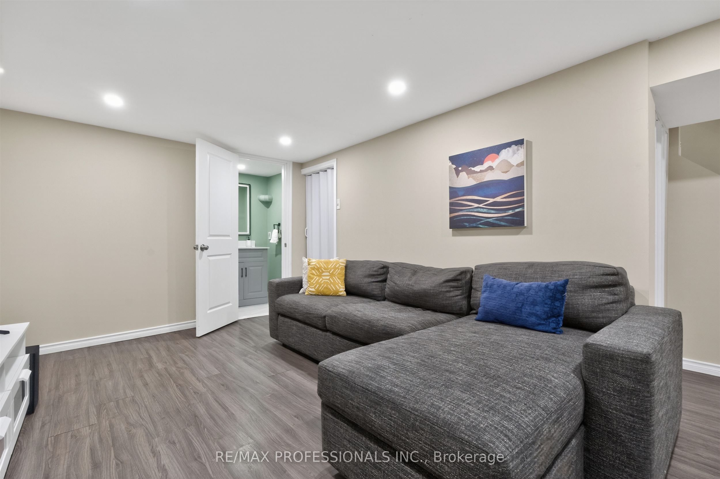 69 Skylark Road Property Photo 32
