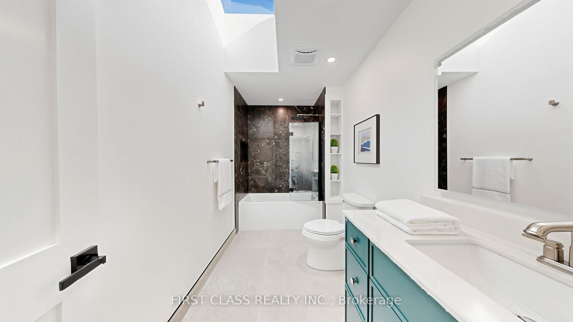 2337 Devon Road Property Photo 39