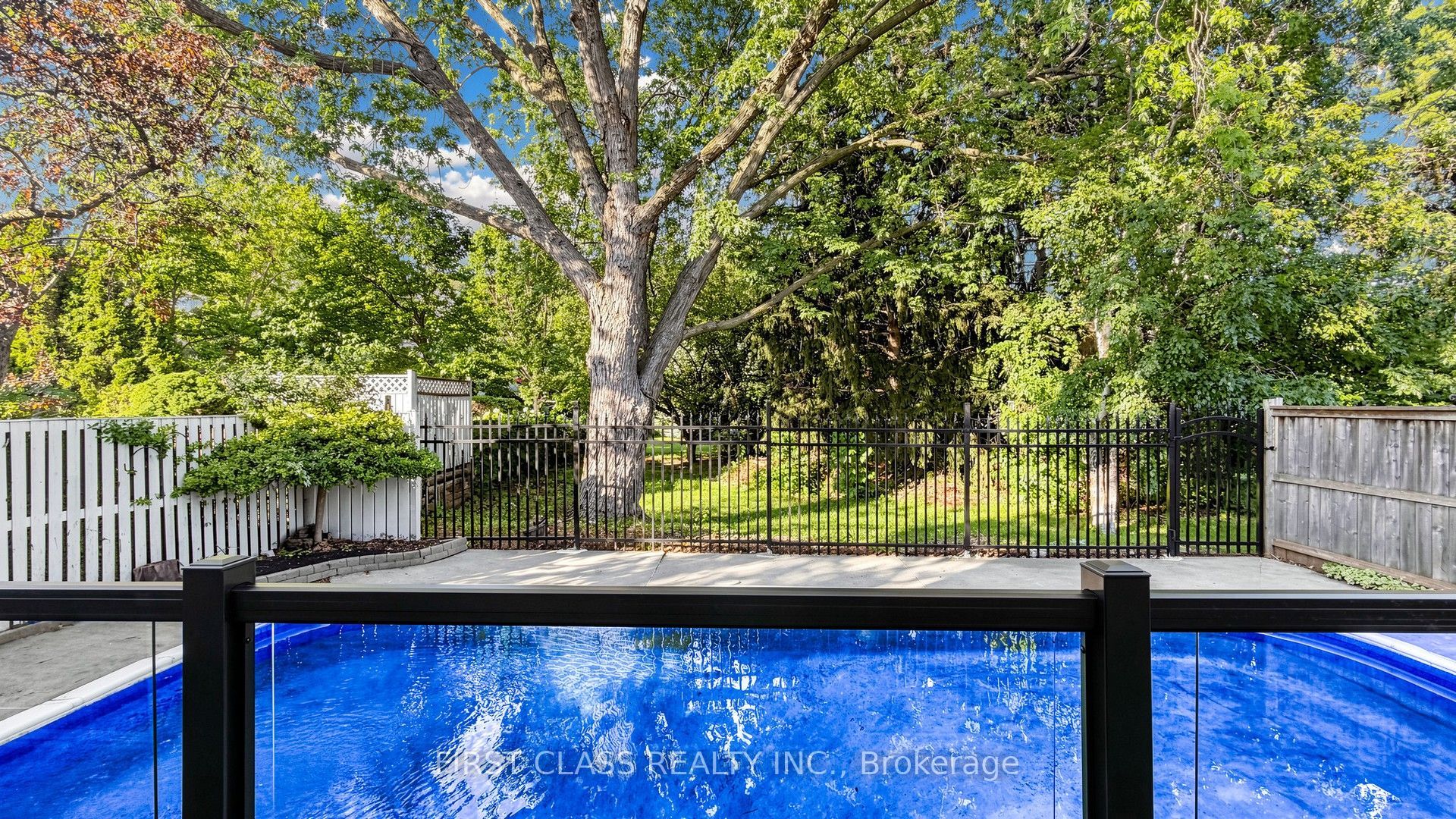 2337 Devon Road Property Photo 47