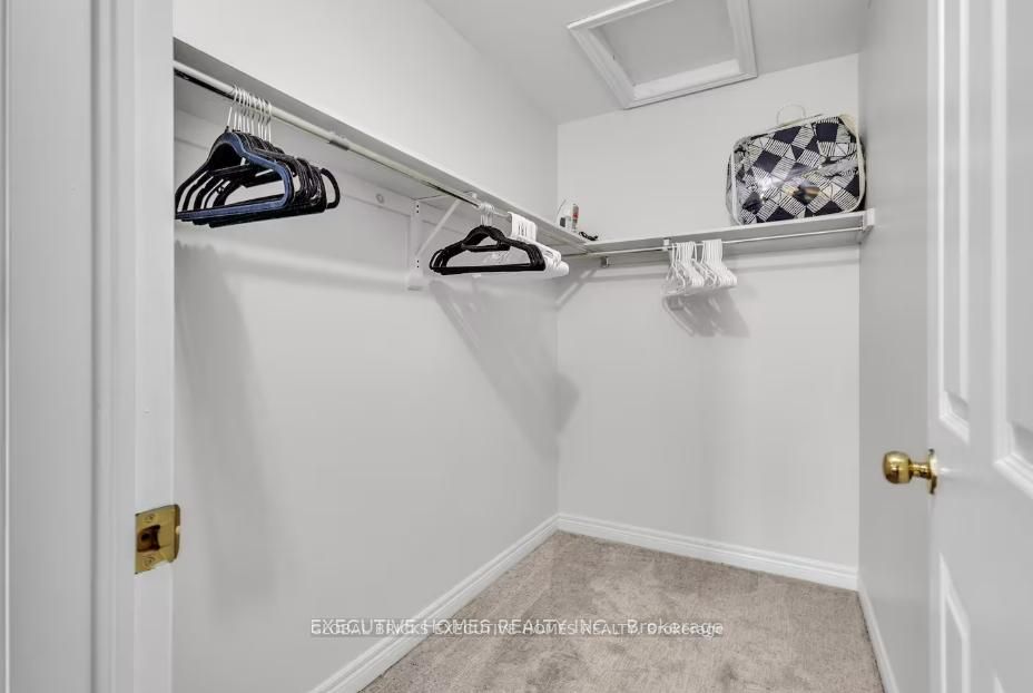 1245 Stephenson Drive 17 Property Photo 23