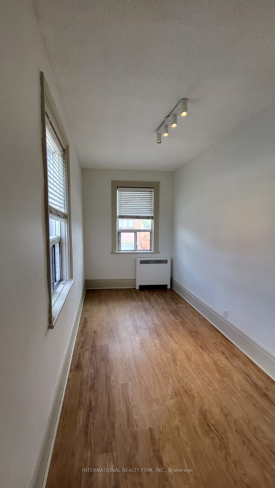 7 Thomas Street 2 Property Photo 7