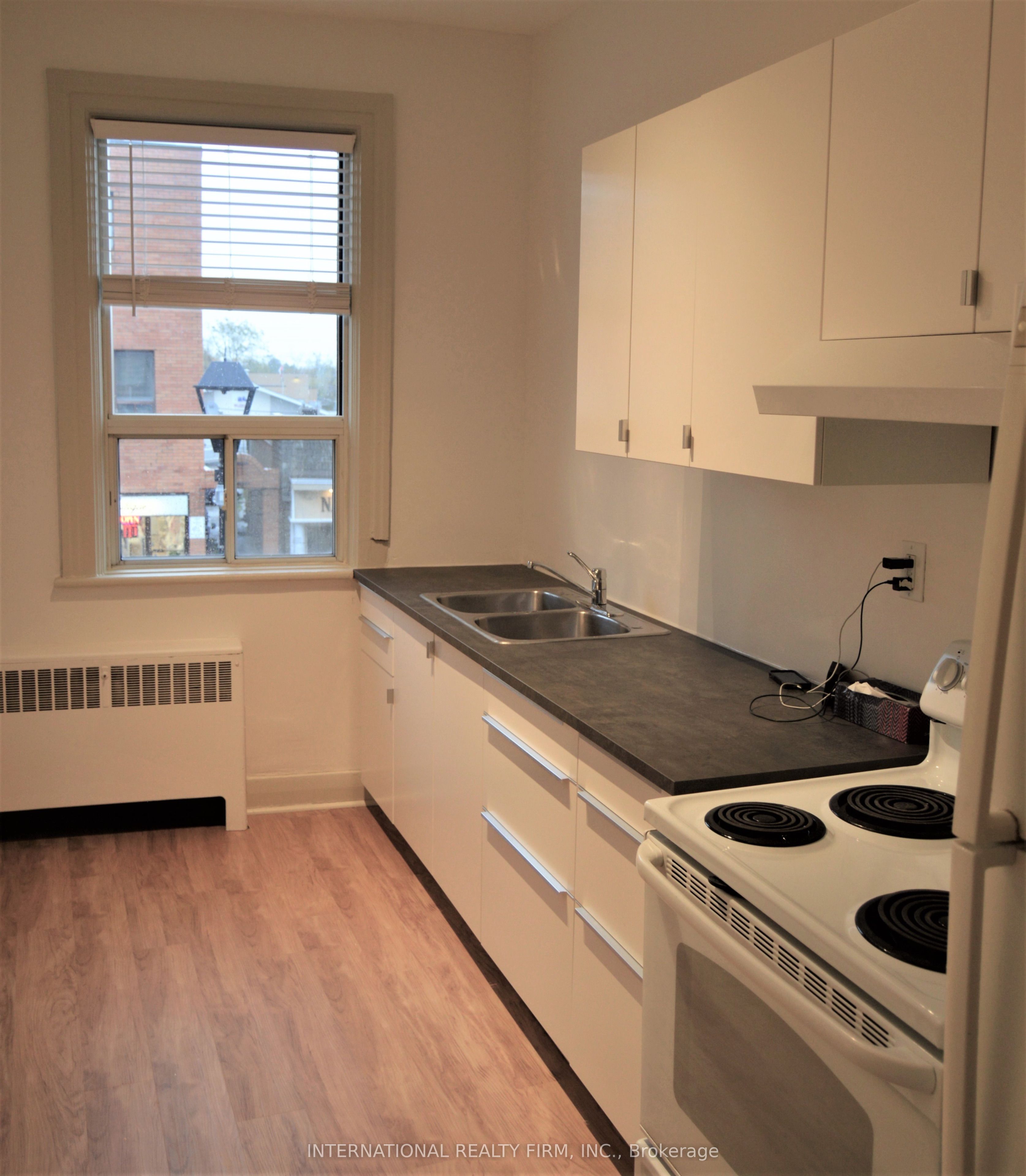 7 Thomas Street 2 Property Photo 18
