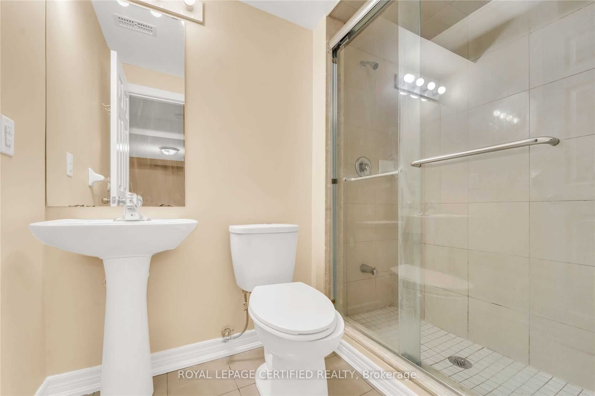 1380 Costigan Road 17 Property Photo 20