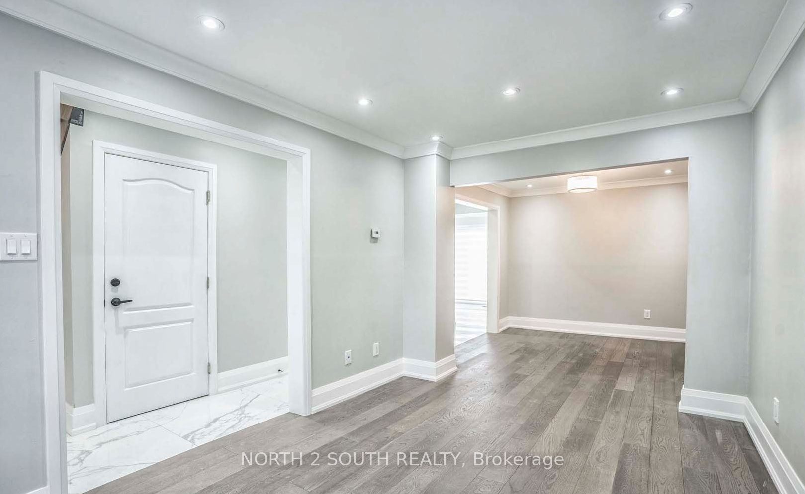 37 Loire Court Upper Property Photo 8