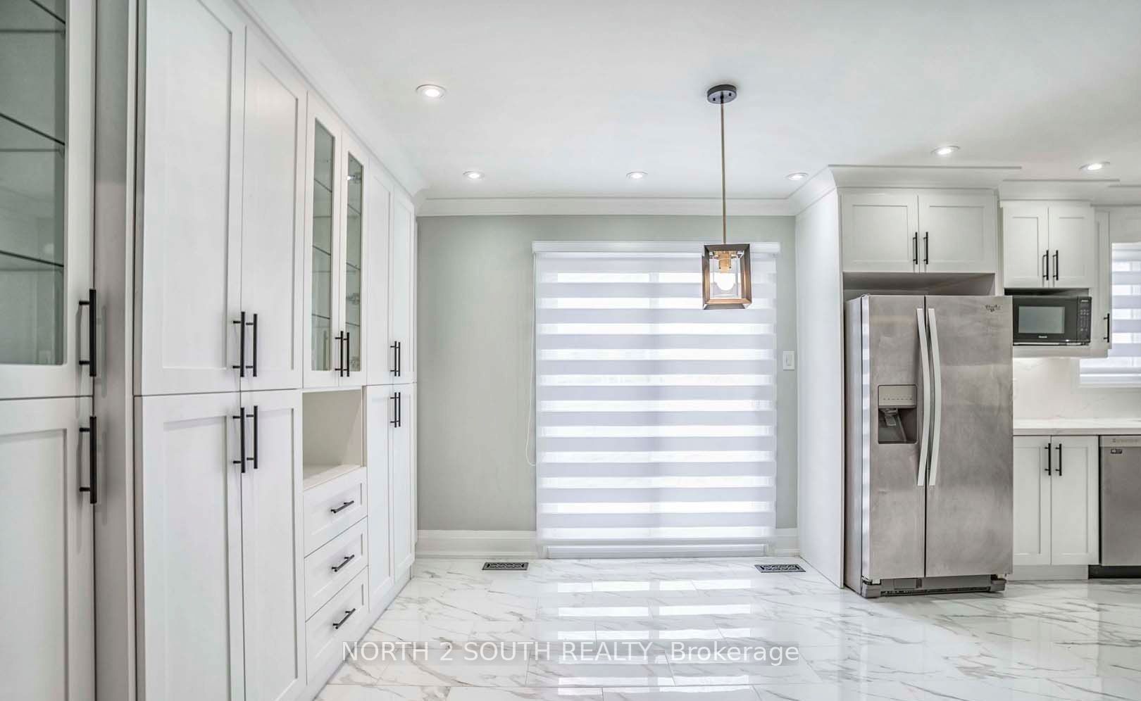 37 Loire Court Upper Property Photo 16