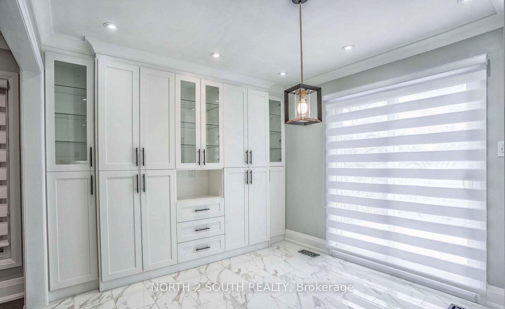 37 Loire Court Upper Property Photo 17