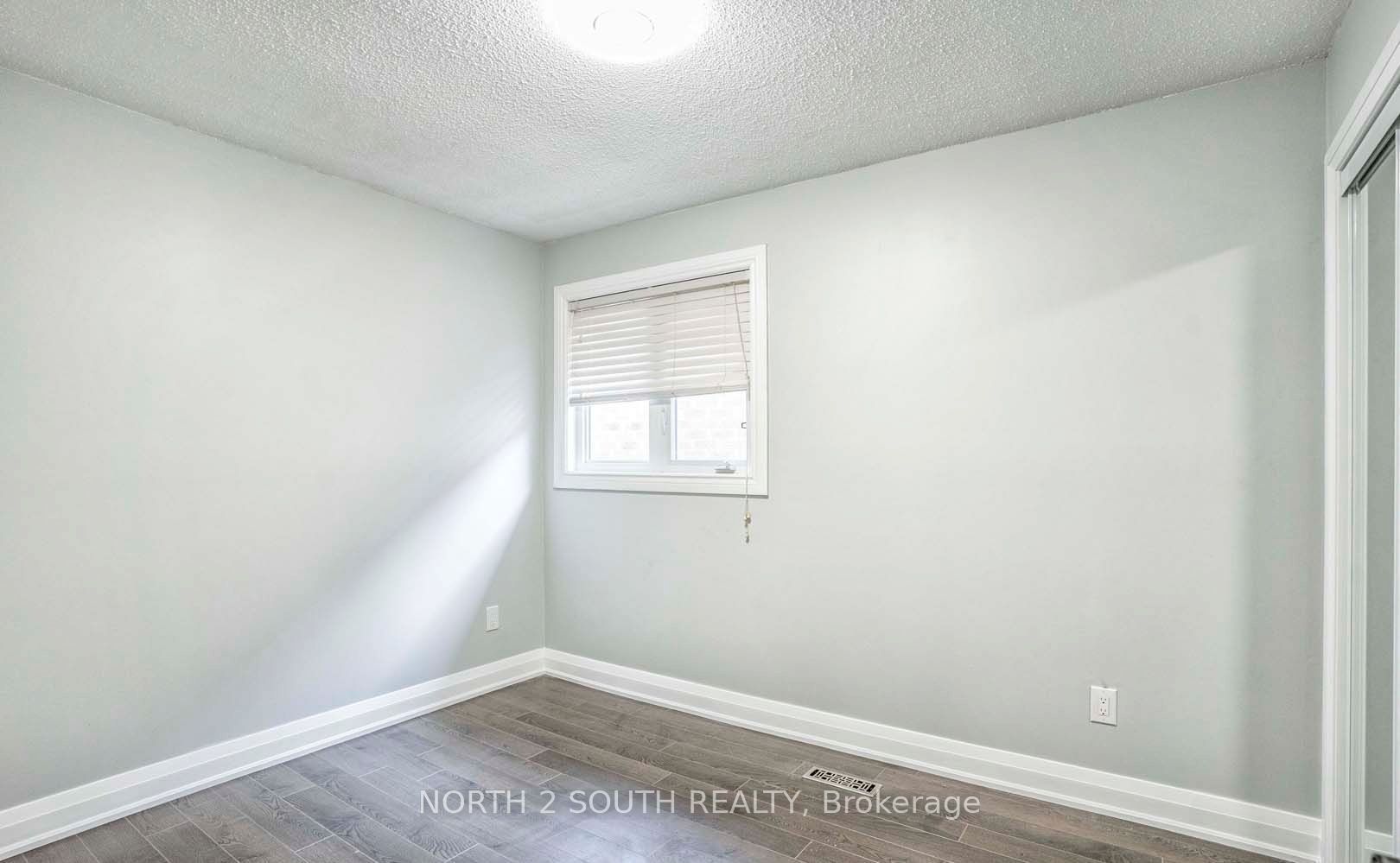 37 Loire Court Upper Property Photo 31