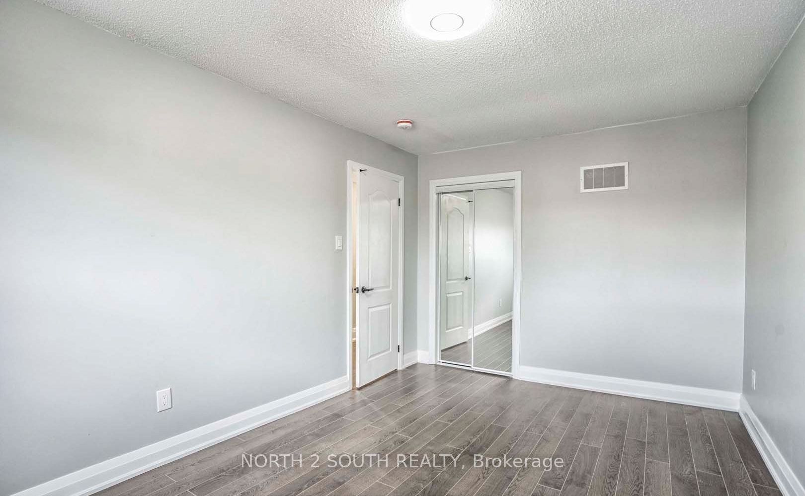 37 Loire Court Upper Property Photo 34