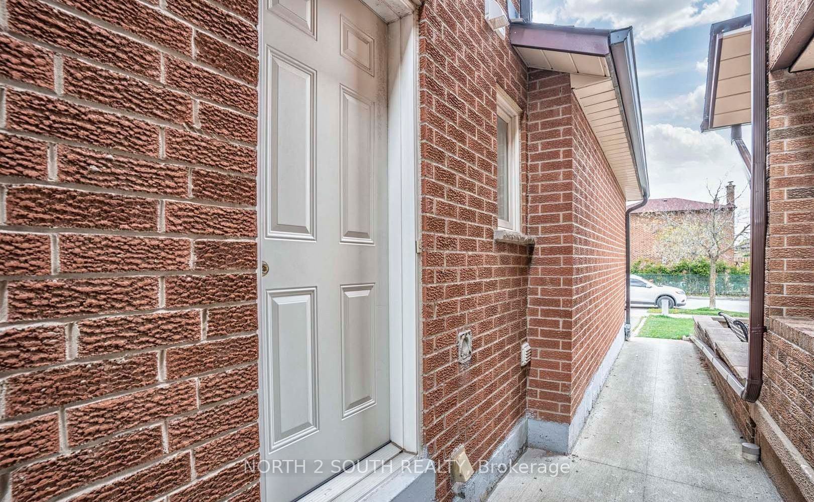 37 Loire Court Upper Property Photo 40