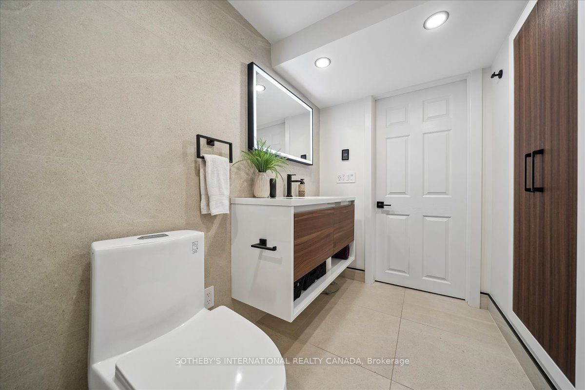 7031 Tamar Mews Property Photo 27