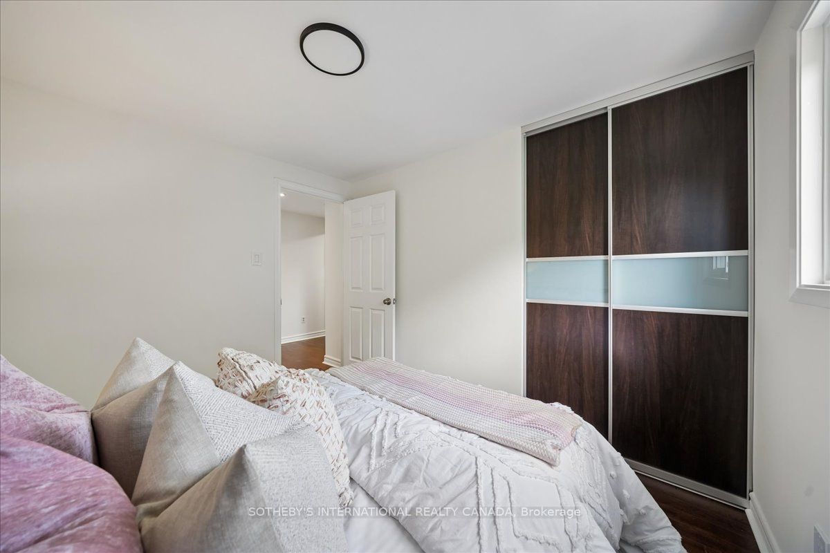 7031 Tamar Mews Property Photo 34