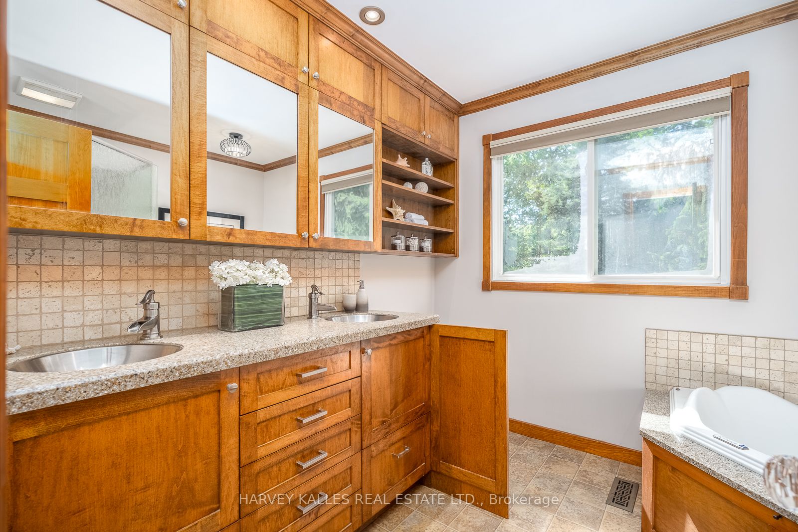 1033 Fair Birch Drive Property Photo 33
