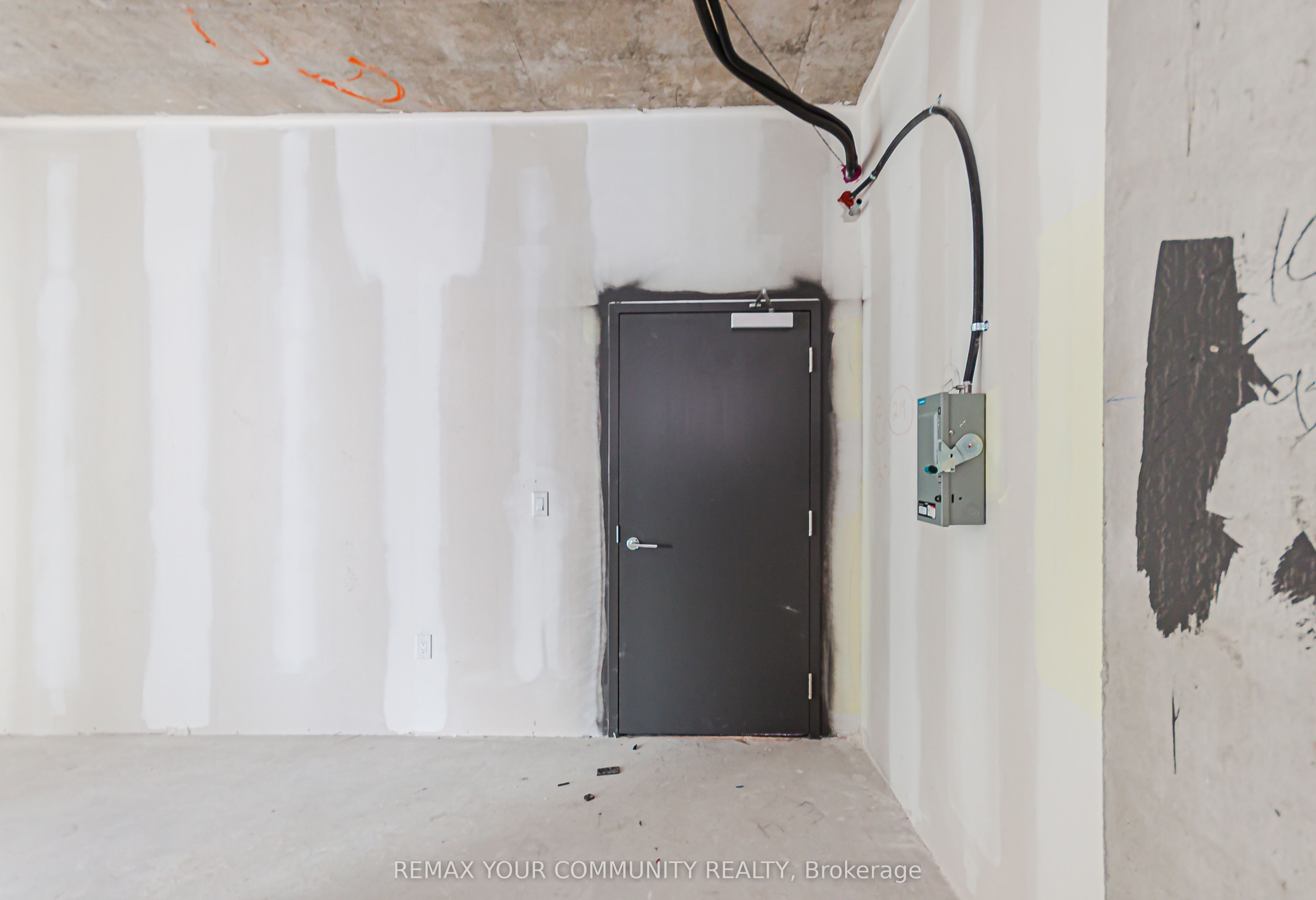 600 Dixon Road 219 Property Photo 5