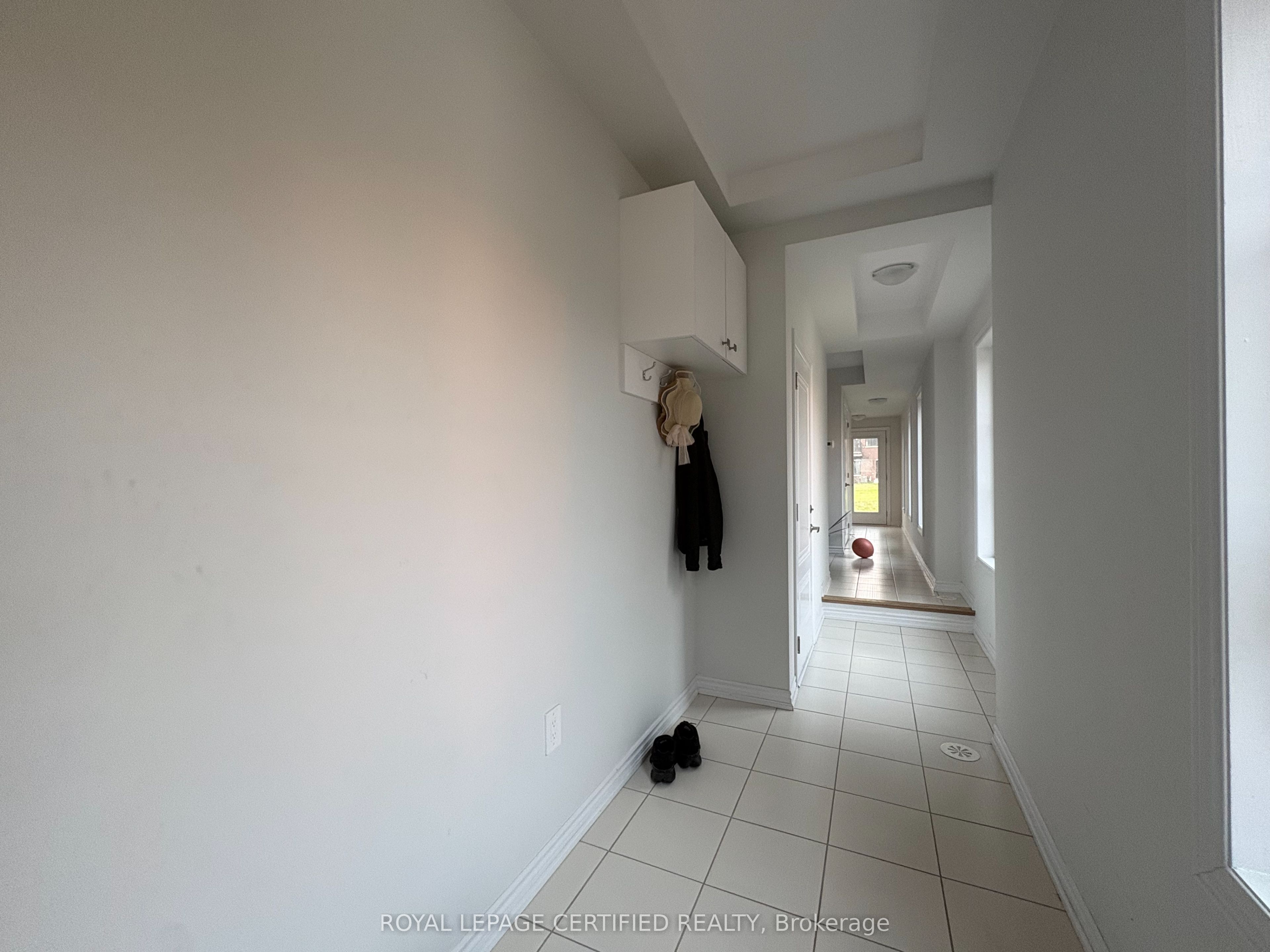 5970 Saigon Street Property Photo 3