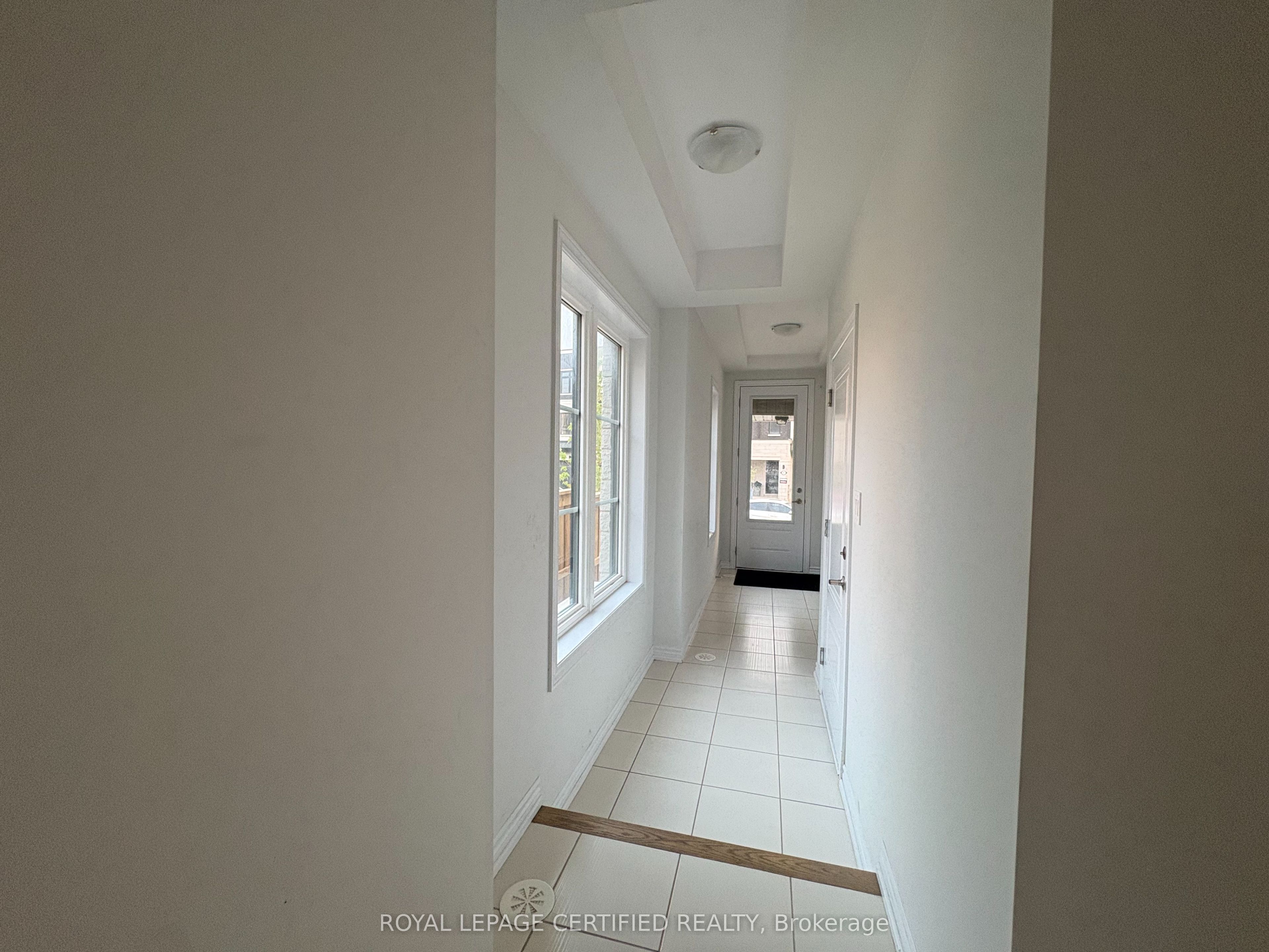 5970 Saigon Street Property Photo 4
