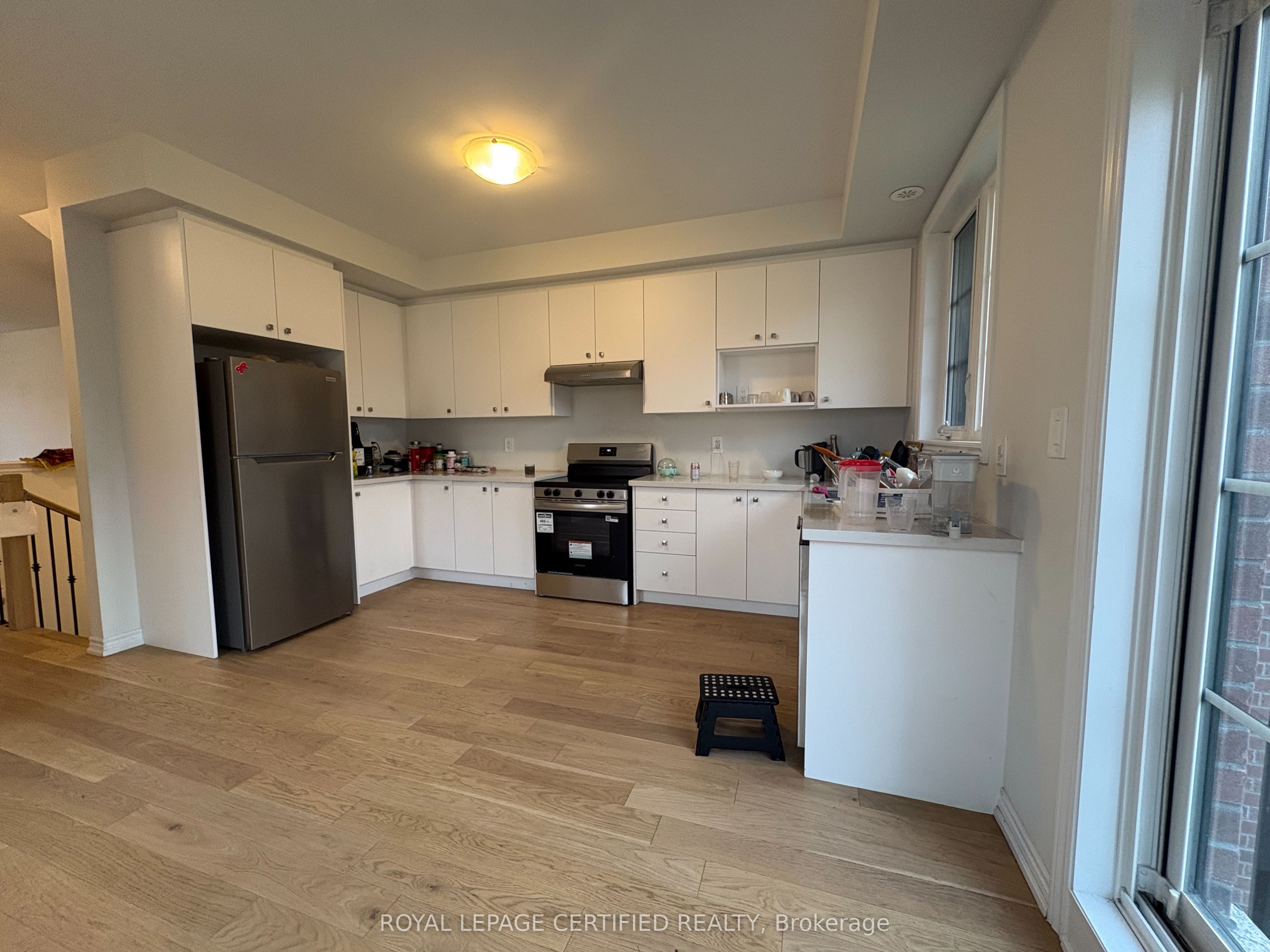 5970 Saigon Street Property Photo 14