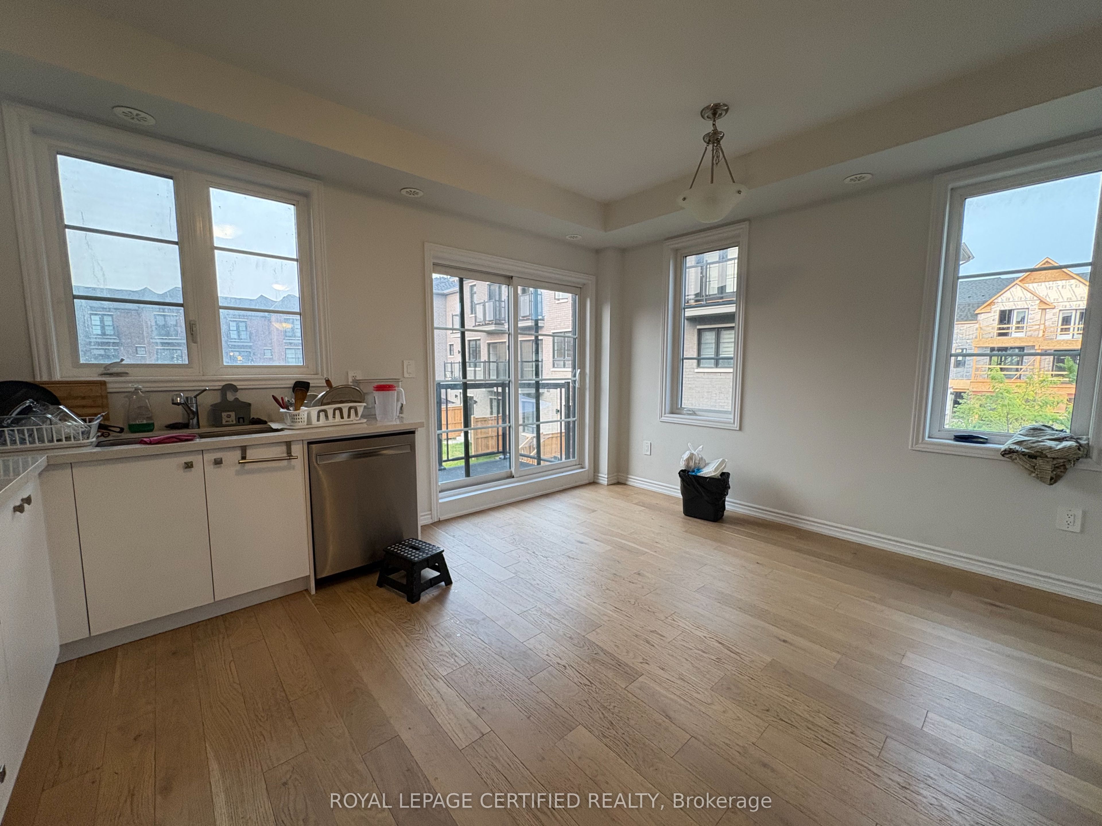 5970 Saigon Street Property Photo 17