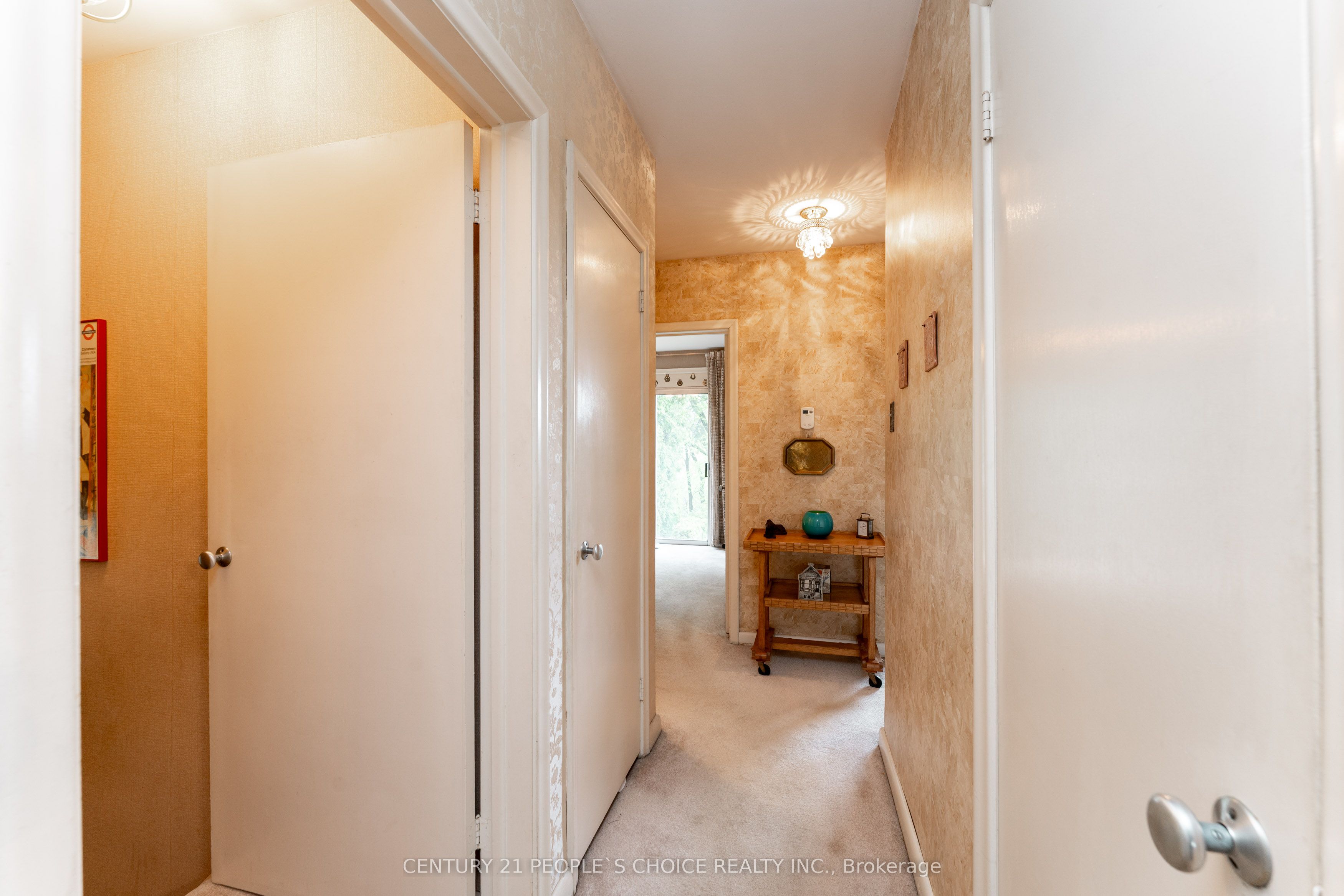 82 Hadrian Drive Property Photo 15
