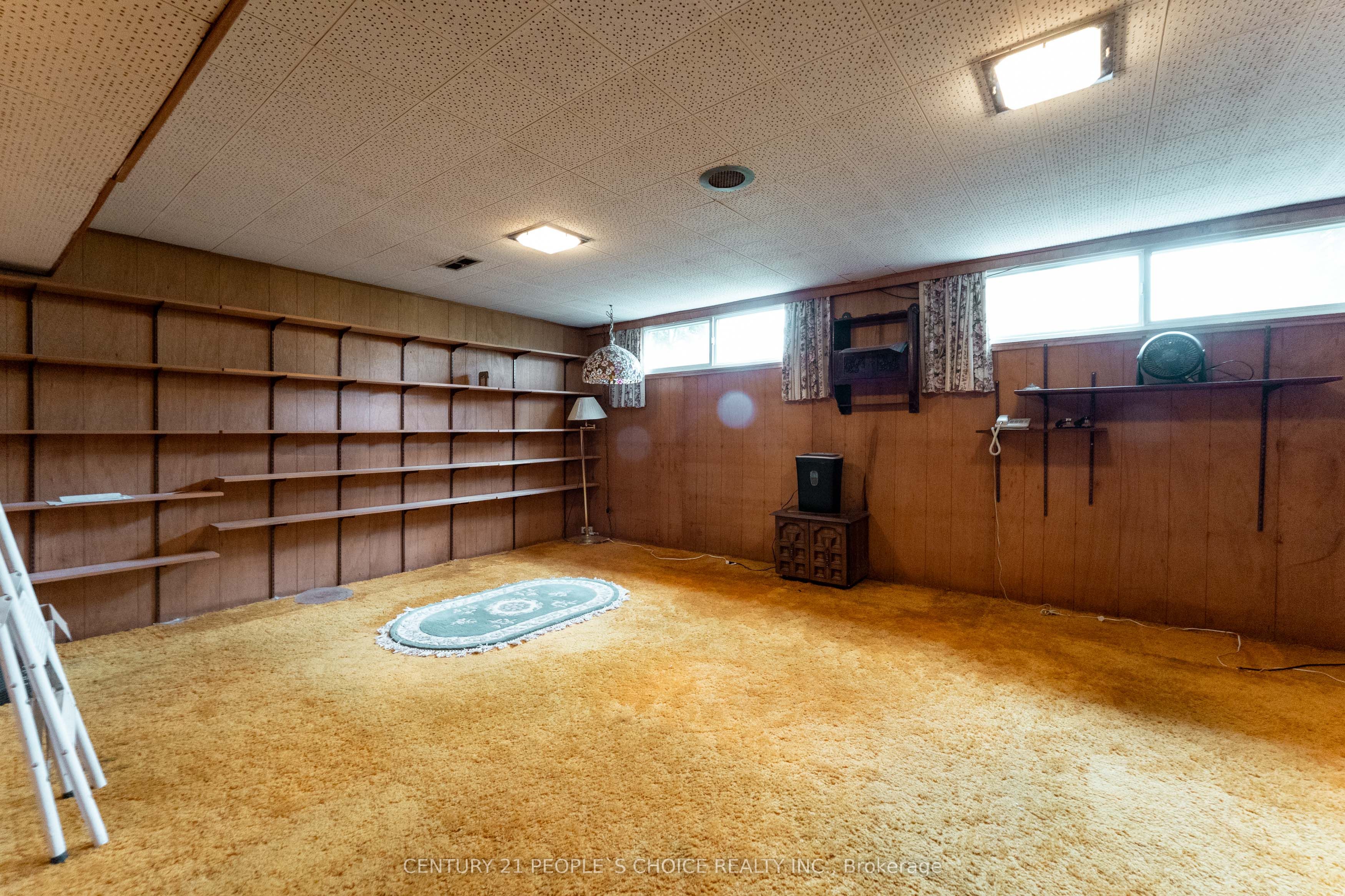 82 Hadrian Drive Property Photo 26