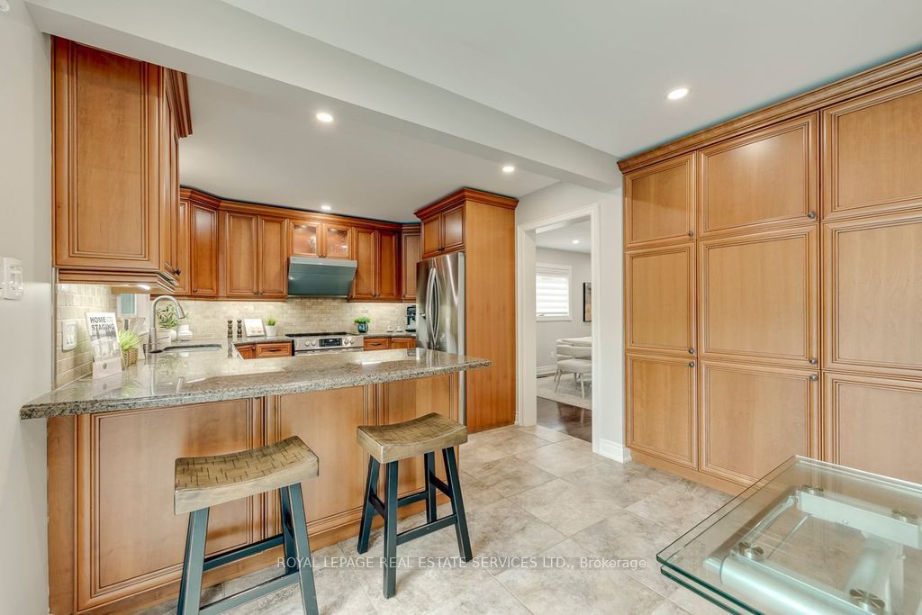 4544 The Gallops Property Photo 17