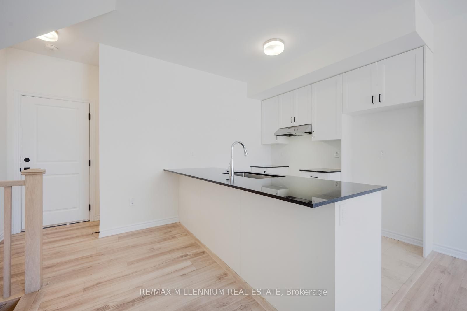 50 Thornbird Crescent Main Property Photo 15