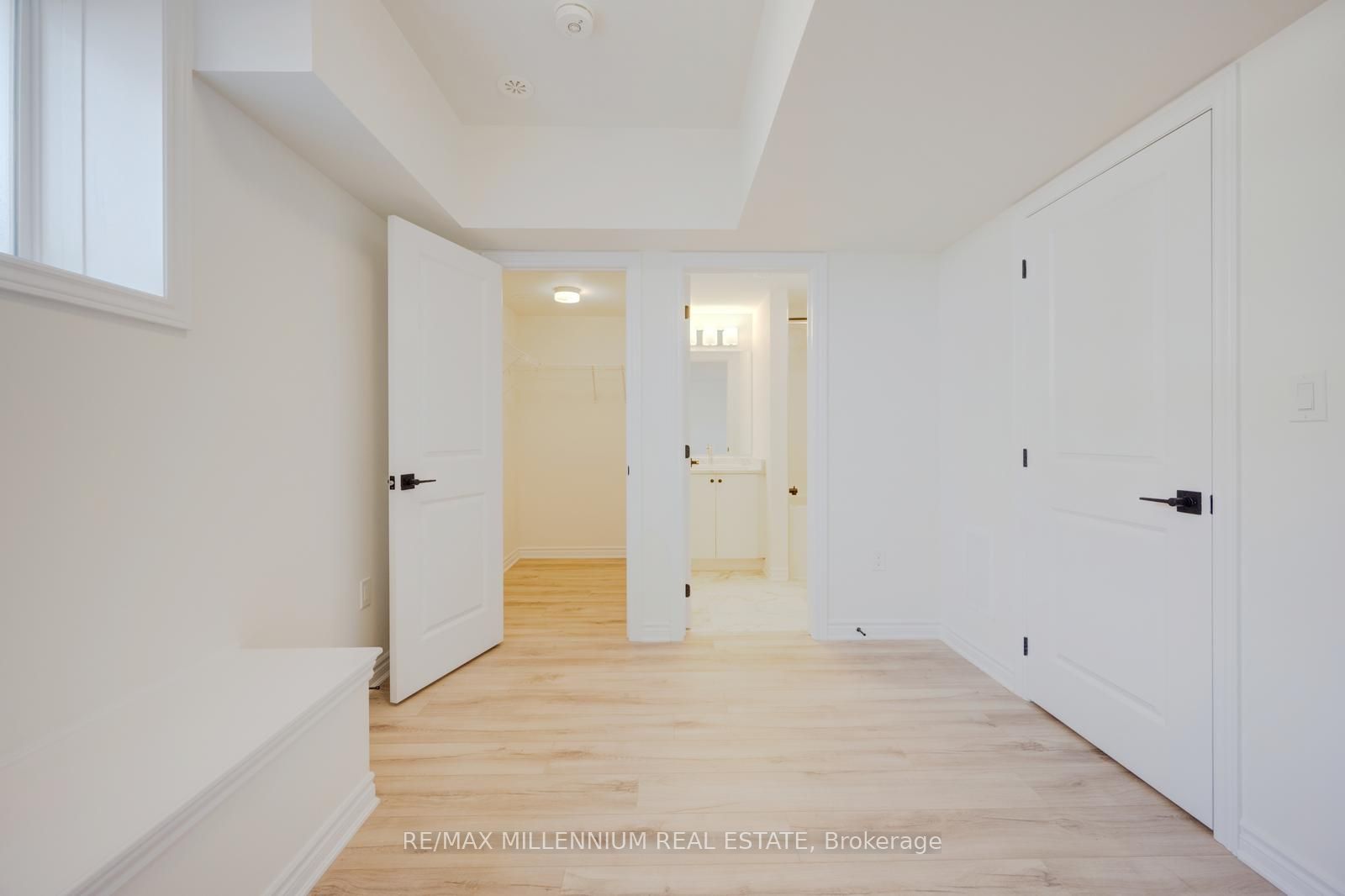 50 Thornbird Crescent Main Property Photo 22