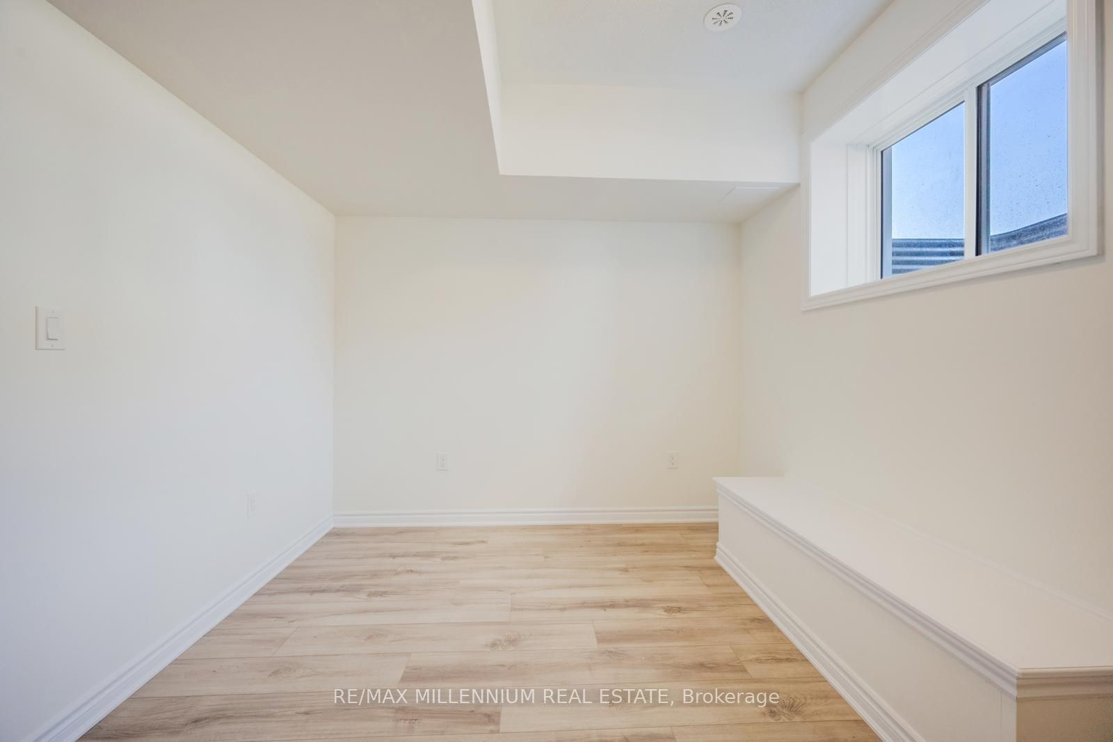 50 Thornbird Crescent Main Property Photo 26