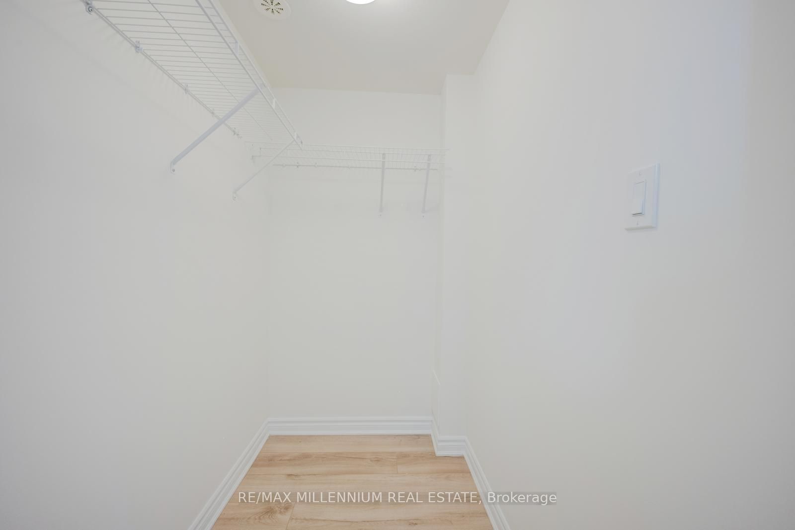 50 Thornbird Crescent Main Property Photo 28