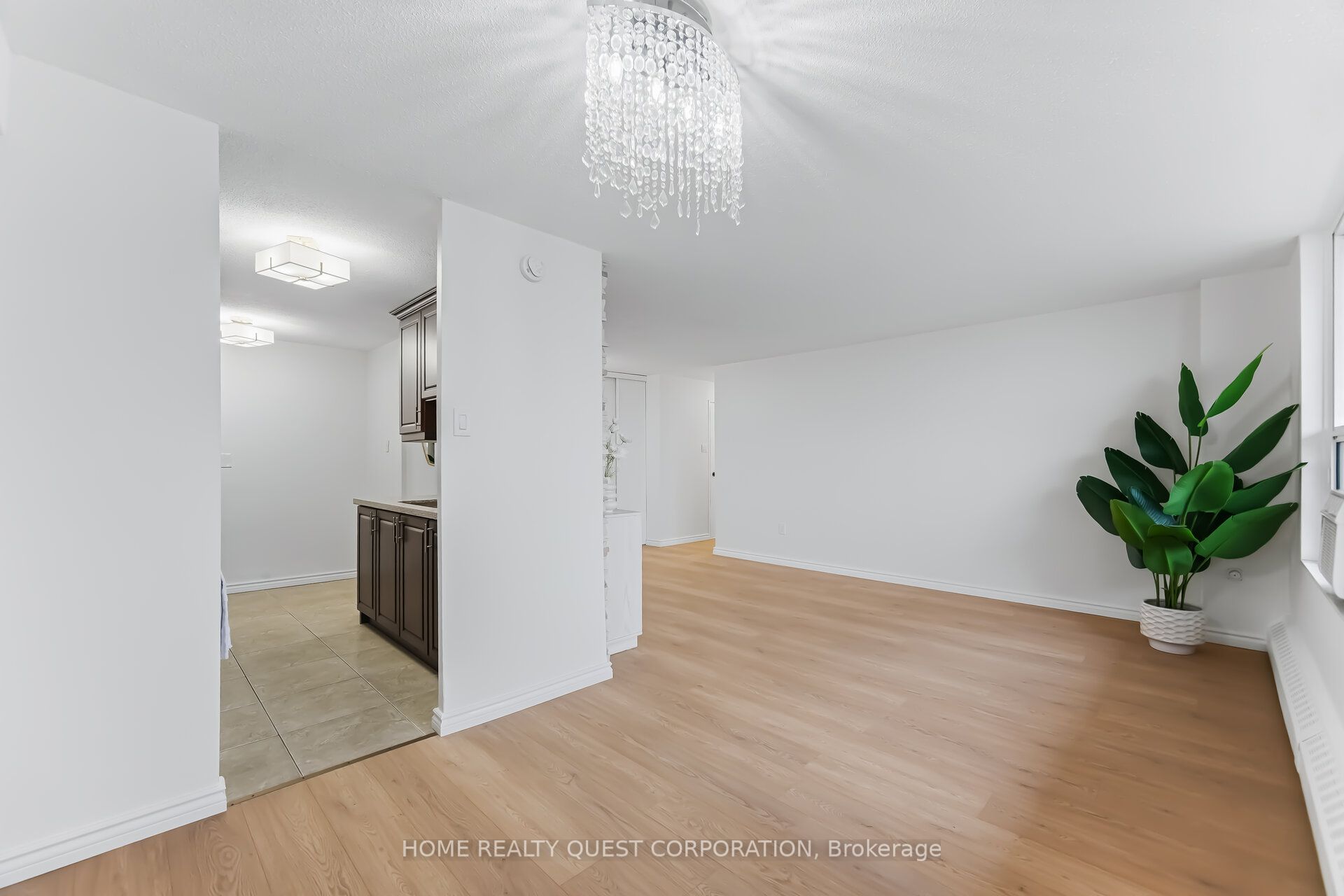 3120 Kirwin Avenue 605 Property Photo 10