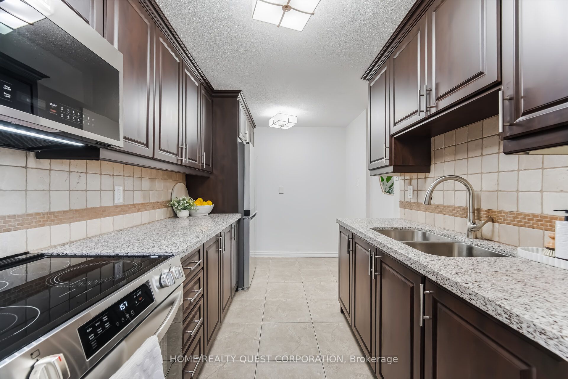 3120 Kirwin Avenue 605 Property Photo 11