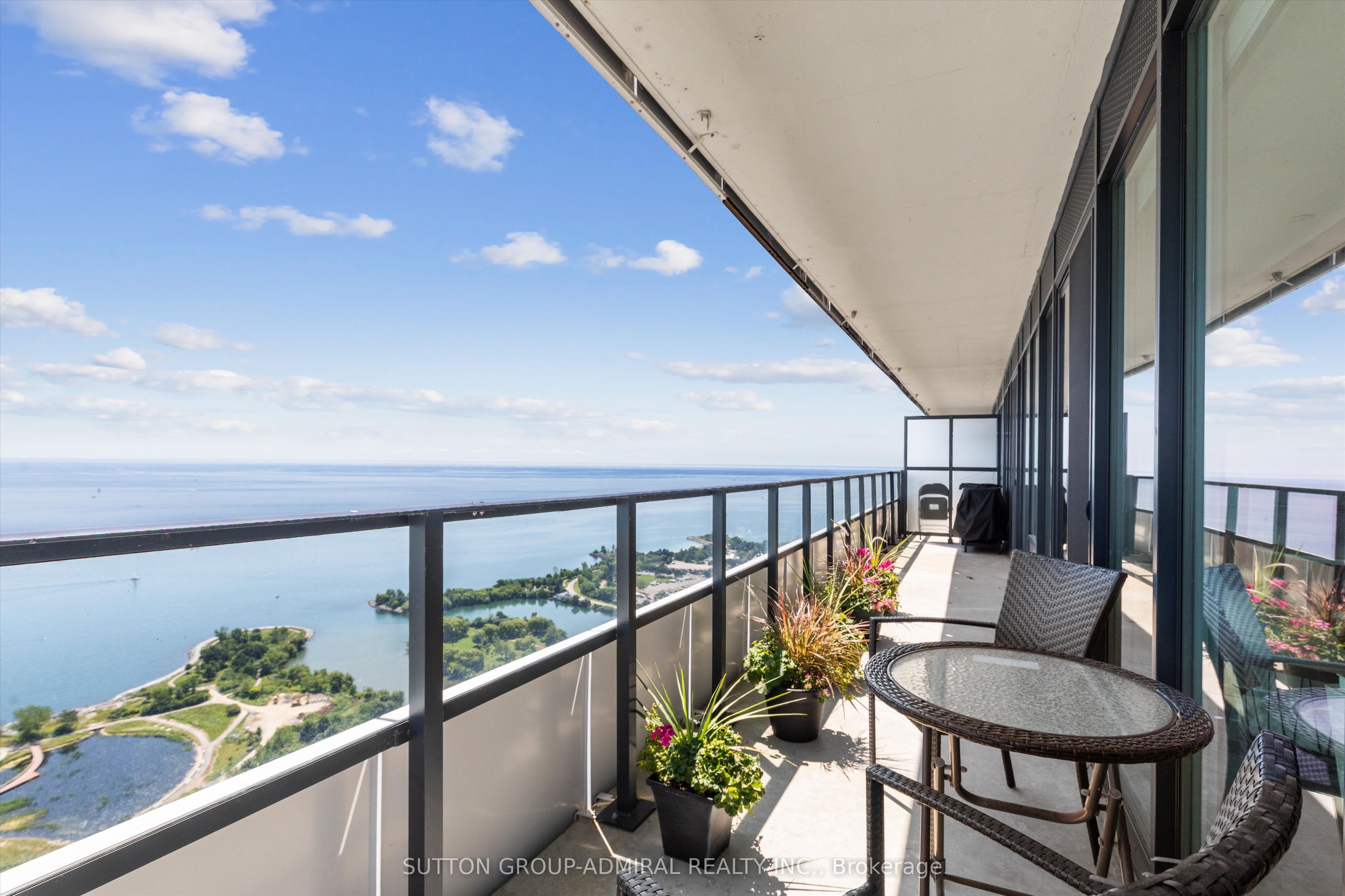 30 Shore Breeze Drive 4908 Property Photo 2