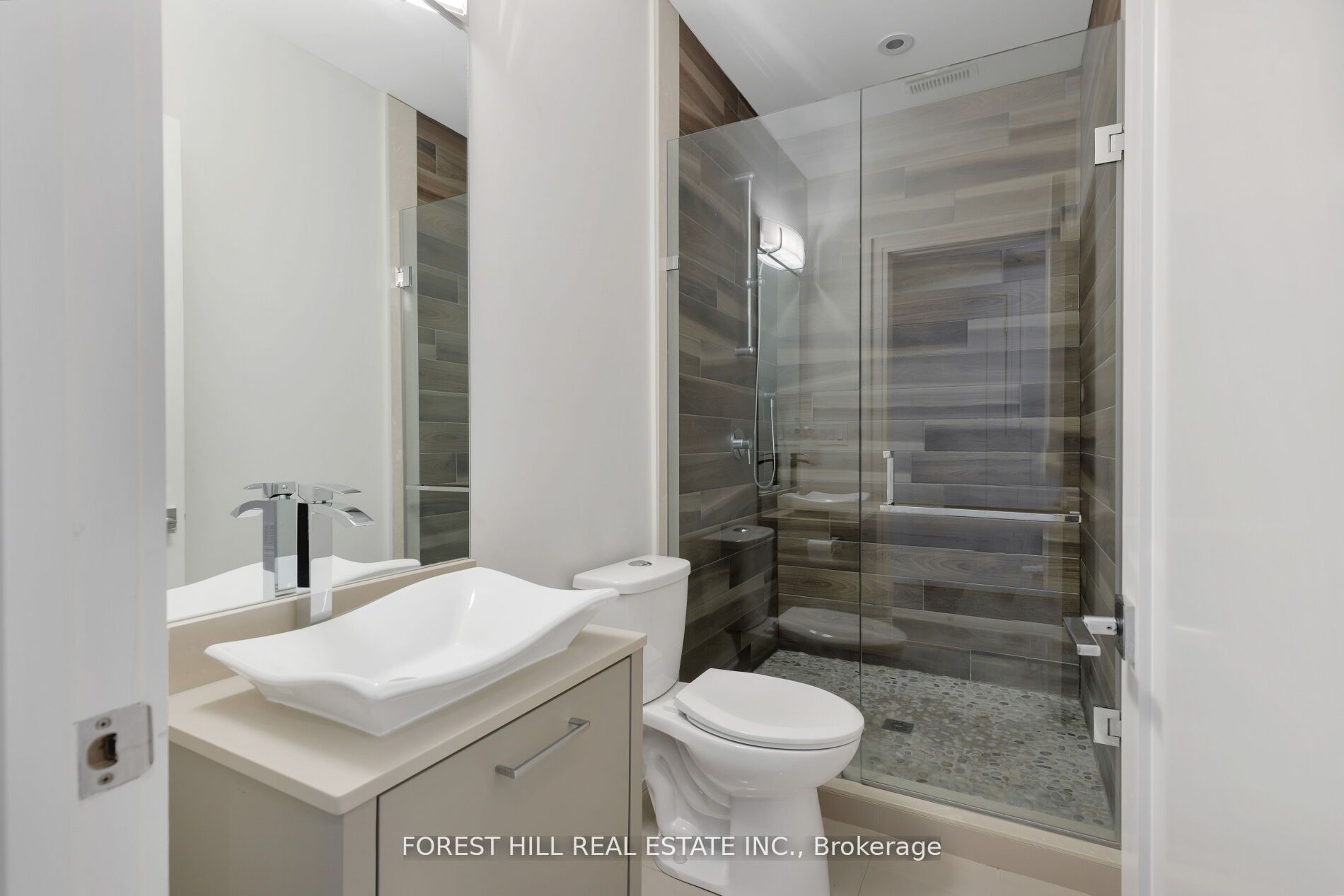 8 Nora Road Property Photo 44