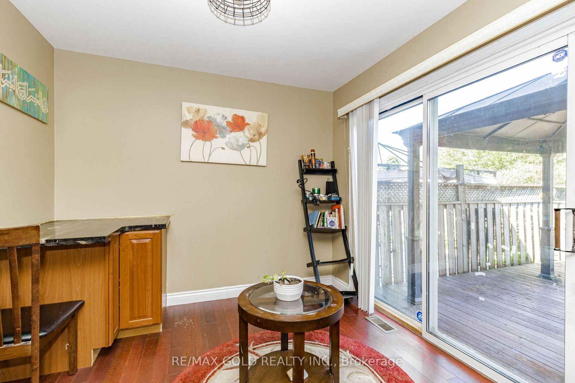 12 Mccleave Crescent Property Photo 22