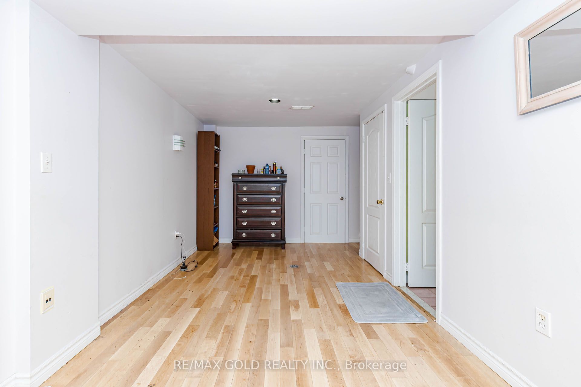 12 Mccleave Crescent Property Photo 38